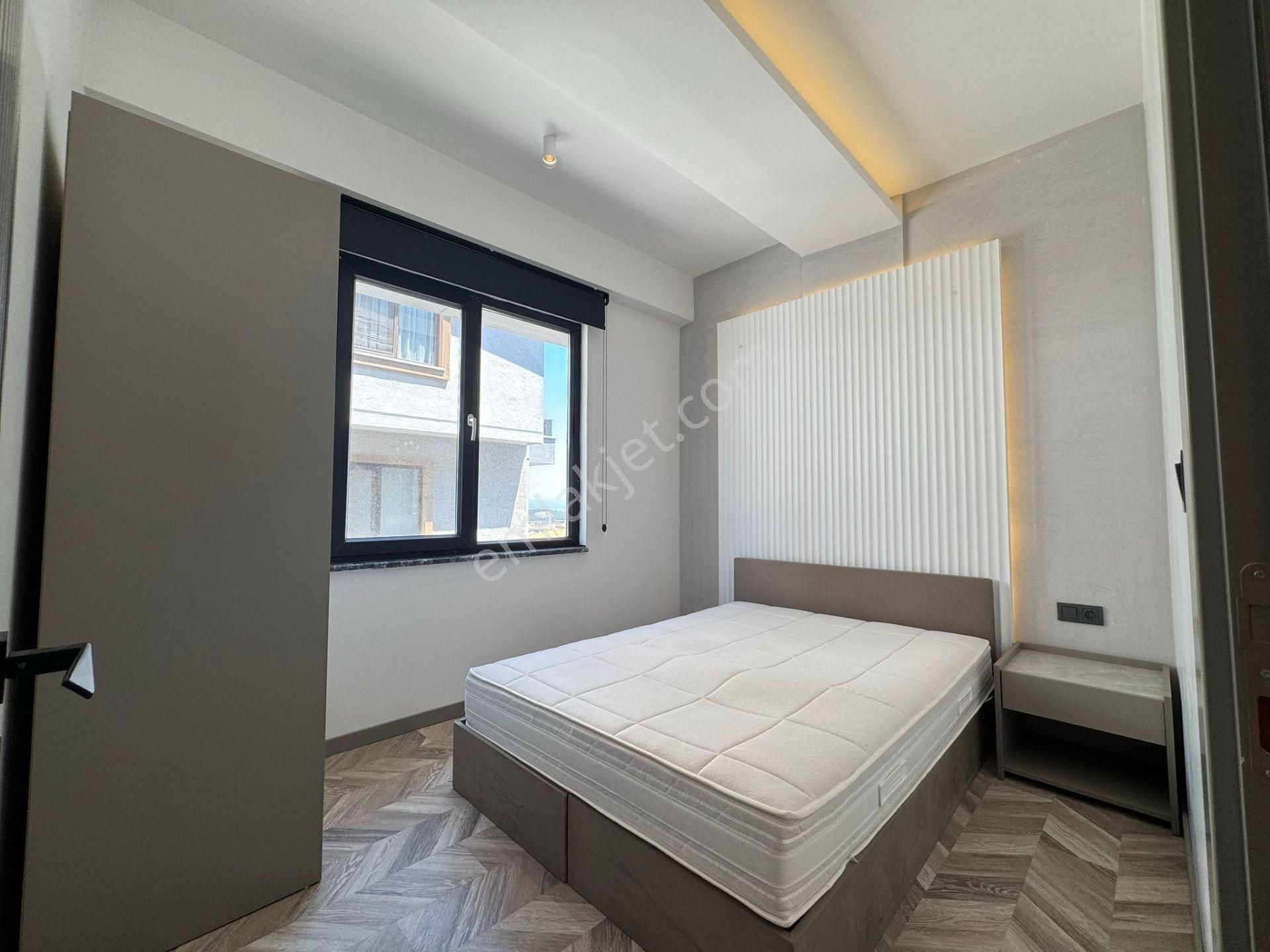 Görükle'de Moden Dekorlu Eşyalı 1+1 Daire / Zamansız Şıklık - Görsel 14