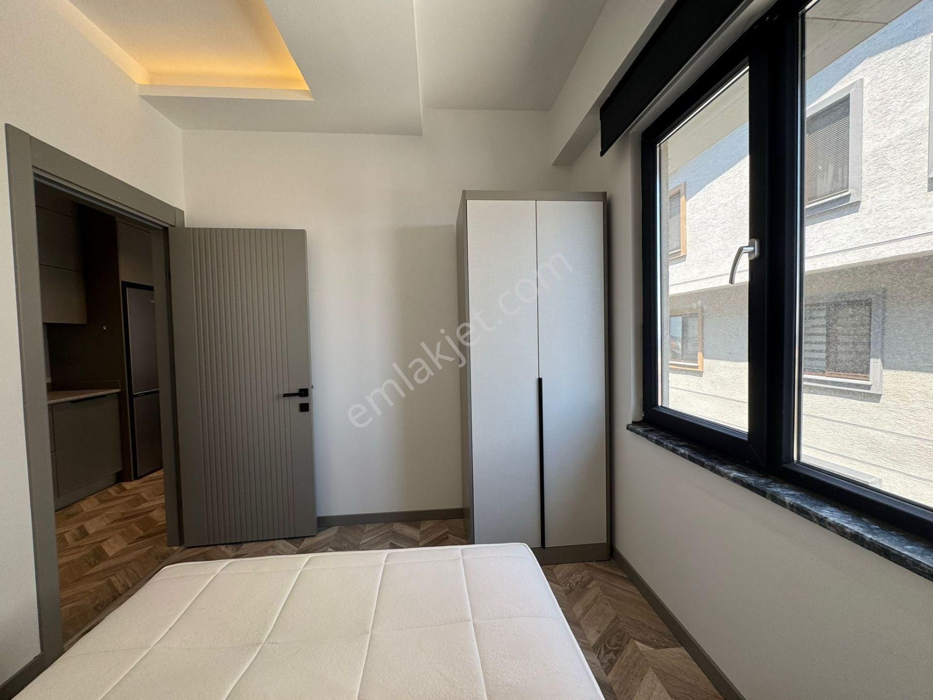 Görükle'de Moden Dekorlu Eşyalı 1+1 Daire / Zamansız Şıklık - Görsel 13