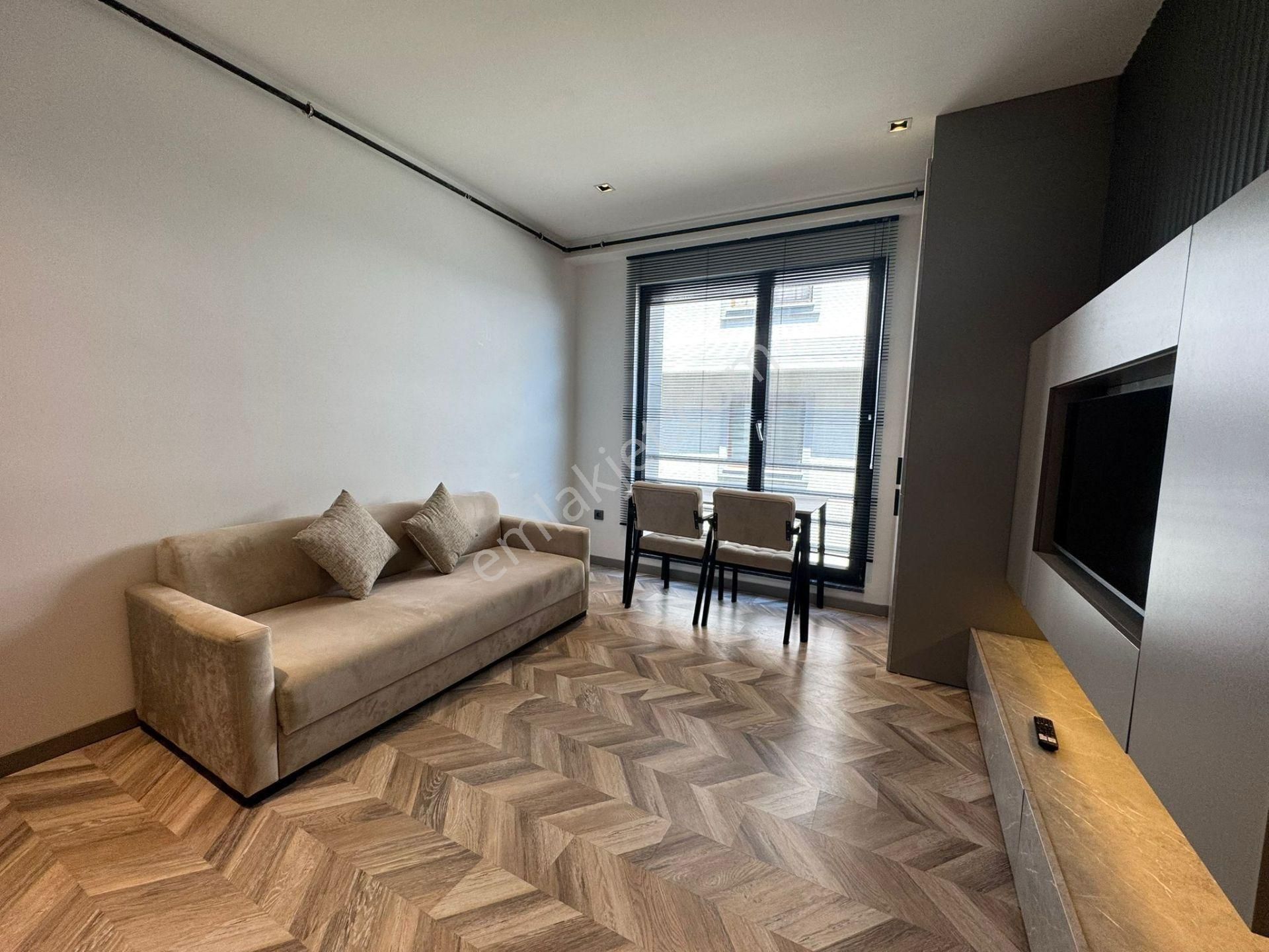 Görükle'de Moden Dekorlu Eşyalı 1+1 Daire / Zamansız Şıklık - Görsel 3