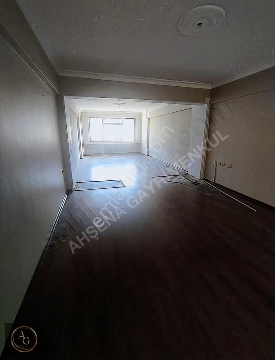 Ahşena Gayrimenkul'den Bursa Merkezde Kiralık Büro&ofis - Görsel 6