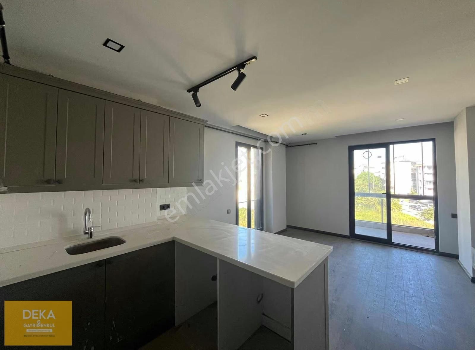 Deka Gayrimenkul'den Körfez Karen Garden'da Satılık Sıfır 1+1 - Görsel 22