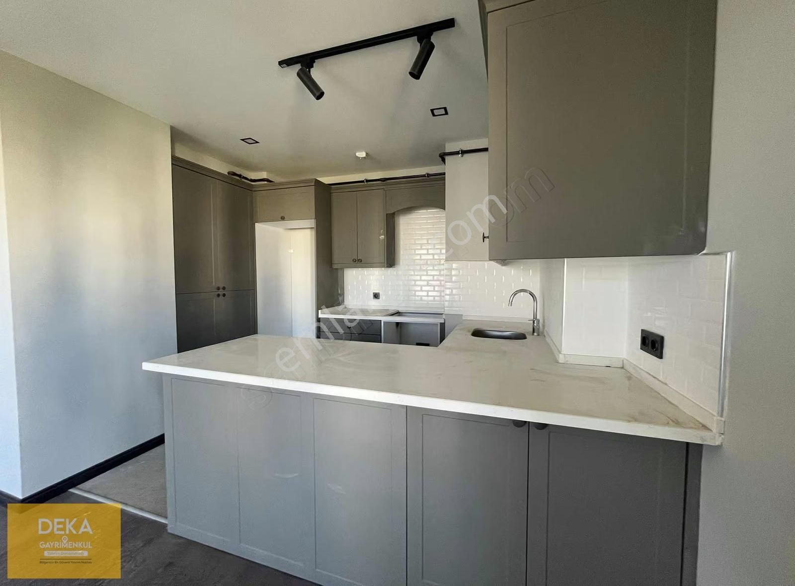 Deka Gayrimenkul'den Körfez Karen Garden'da Satılık Sıfır 1+1 - Görsel 17