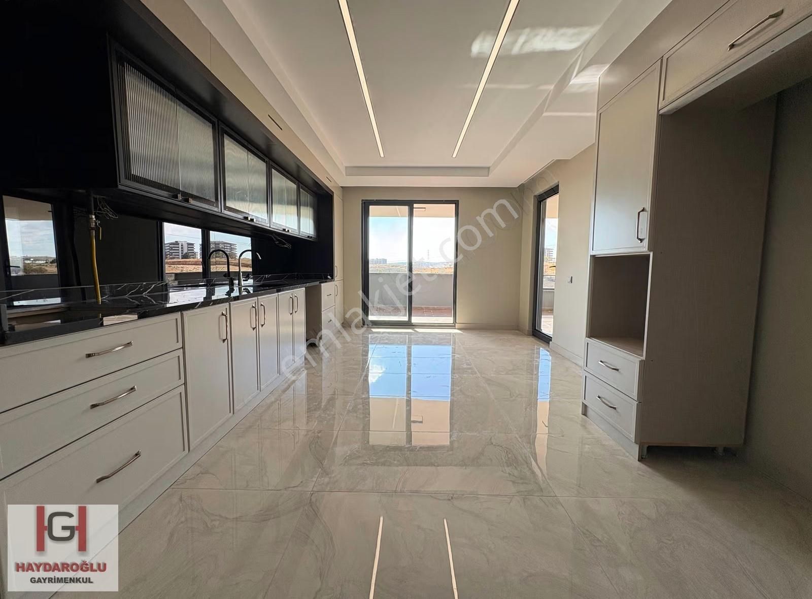 Yamaçtepe'de Galle Park Manzaralı 4,5+1 Ultra Lüx Satılık Daire - Görsel 6