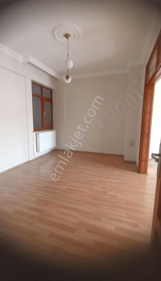 Akçaabat Yaylacık Mahallesinde Kiralık 4.kat Doğalgaz Asansör - Görsel 13