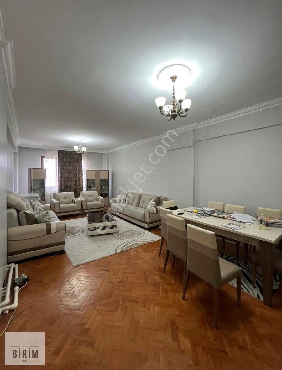 Birimden Çarşı Merkezde Eski Meslek Lisesi Civarında - Görsel 8