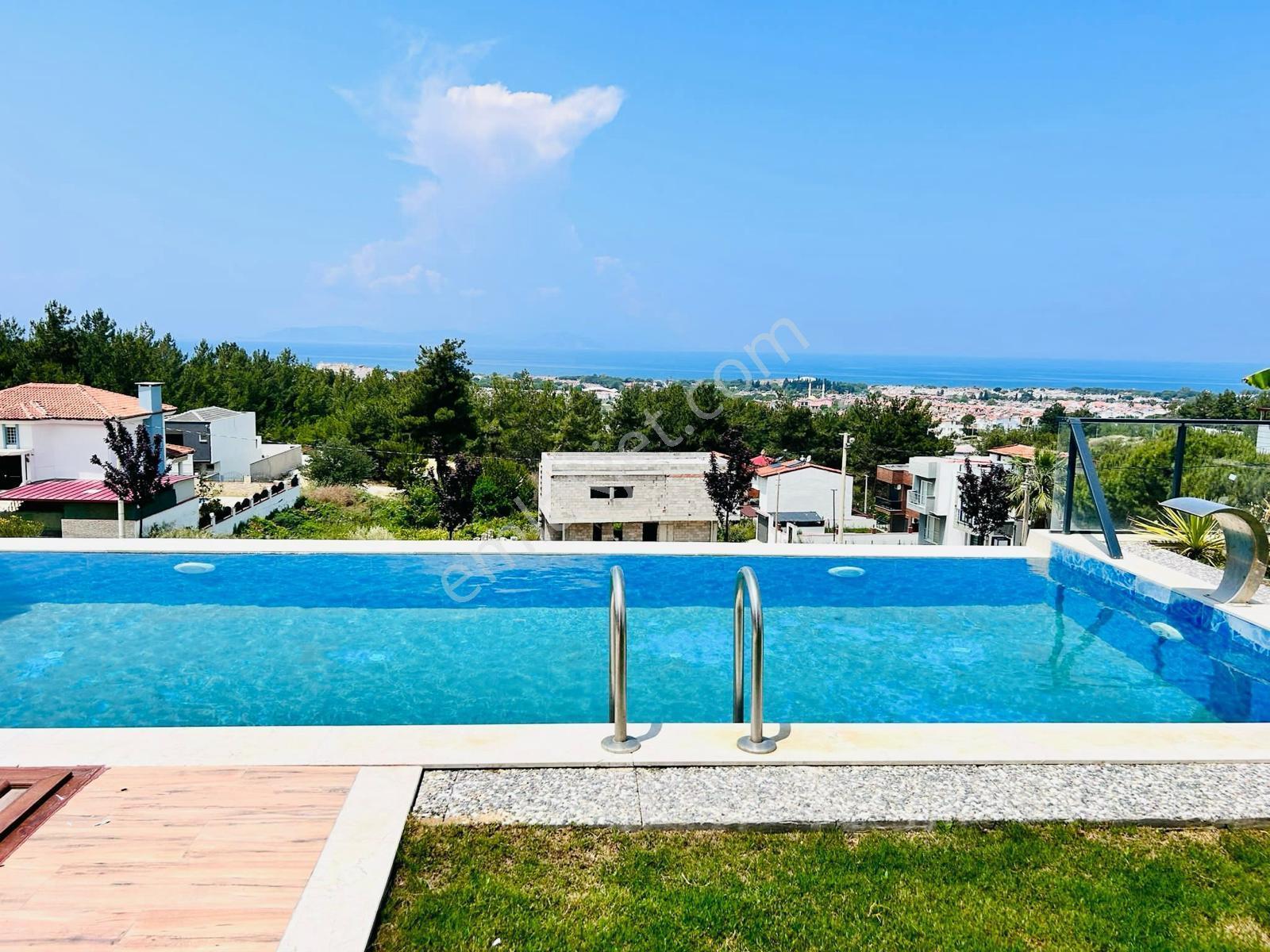 Kuşadası Soğucakta Tam Müstakil 4+2 Lüks Villa - Görsel 4