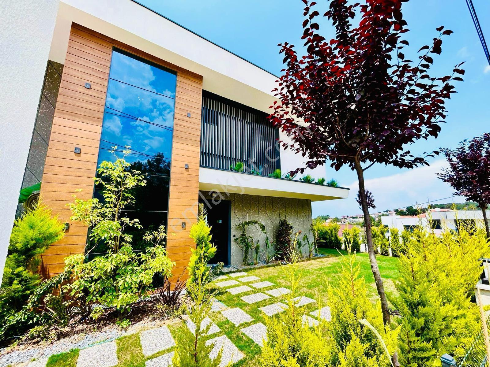 Kuşadası Soğucakta Tam Müstakil 4+2 Lüks Villa - Görsel 5