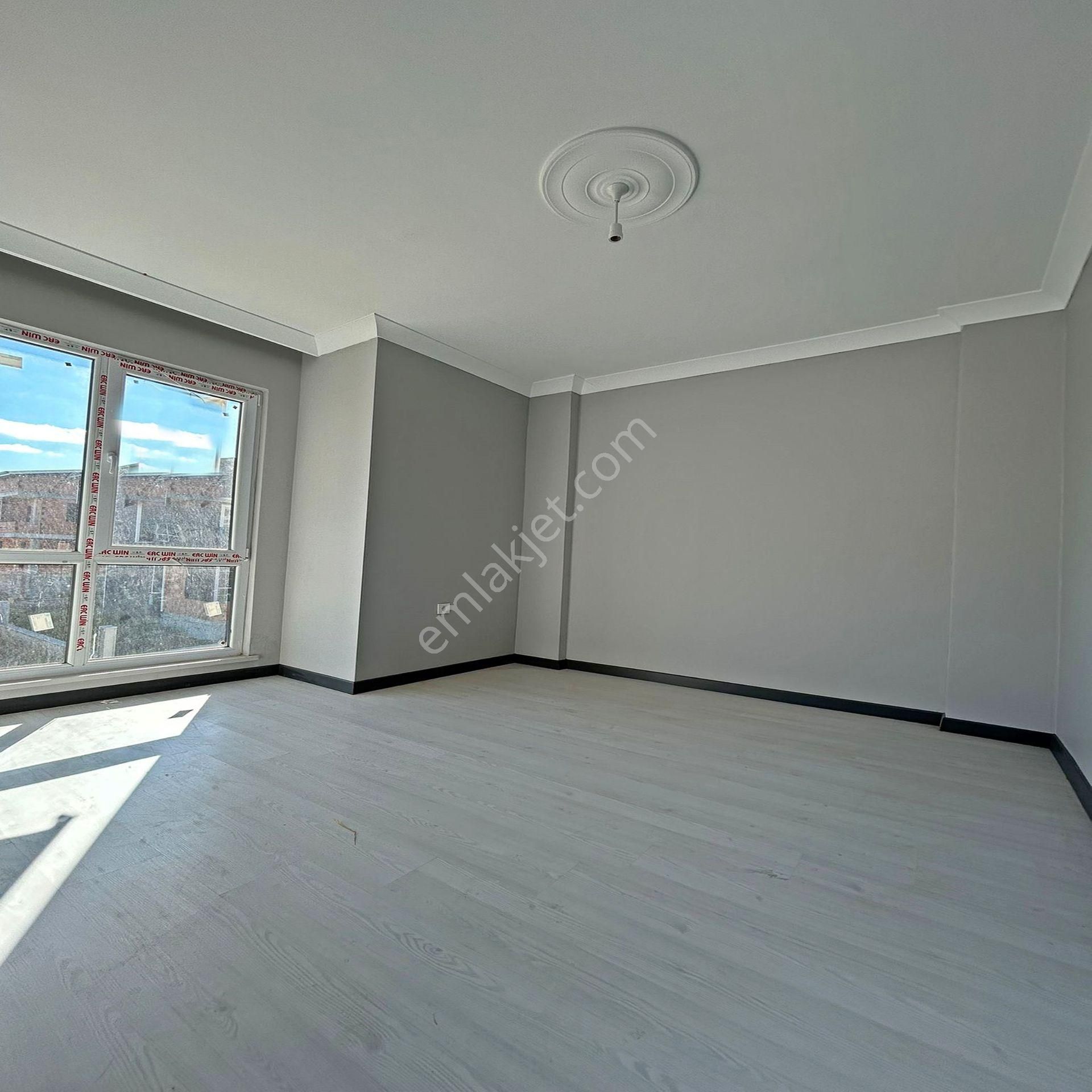 Marmara Ereğlisi'nde Sıfır Denize Yakın Müstakil 3+1 Tripleks !! - Görsel 5