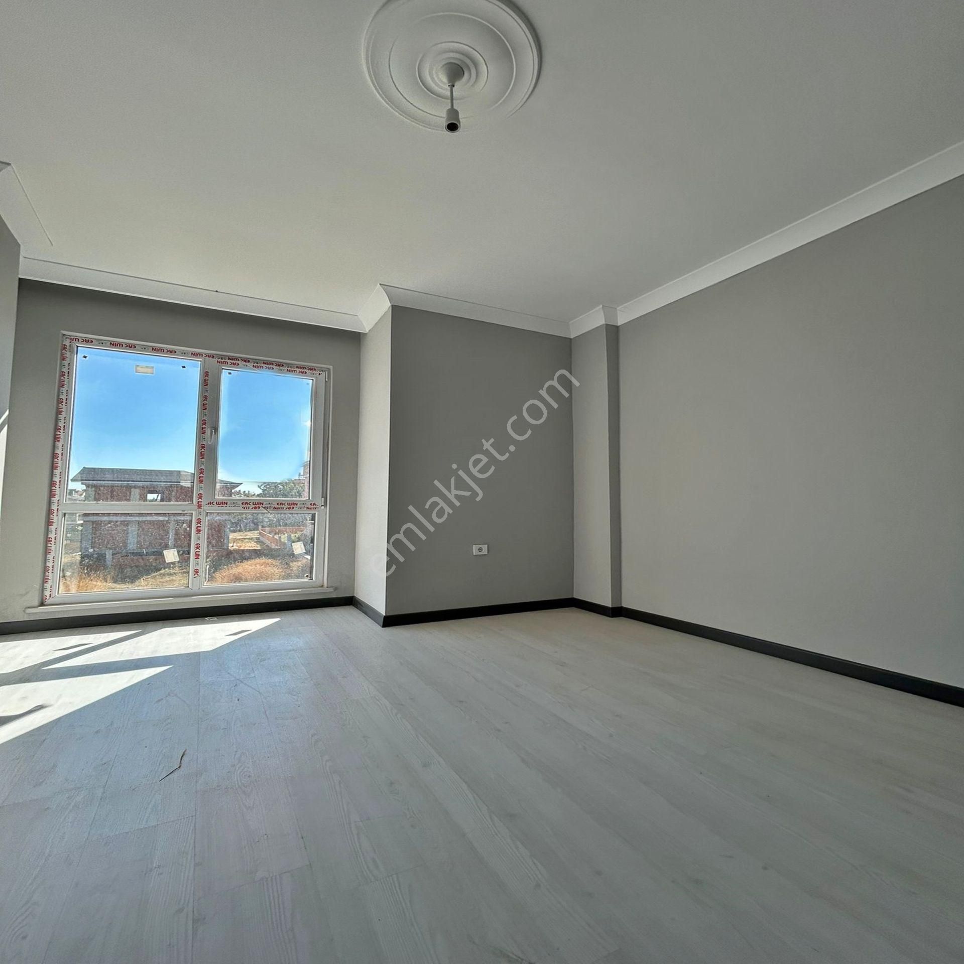 Marmara Ereğlisi'nde Sıfır Denize Yakın Müstakil 3+1 Tripleks !! - Görsel 8