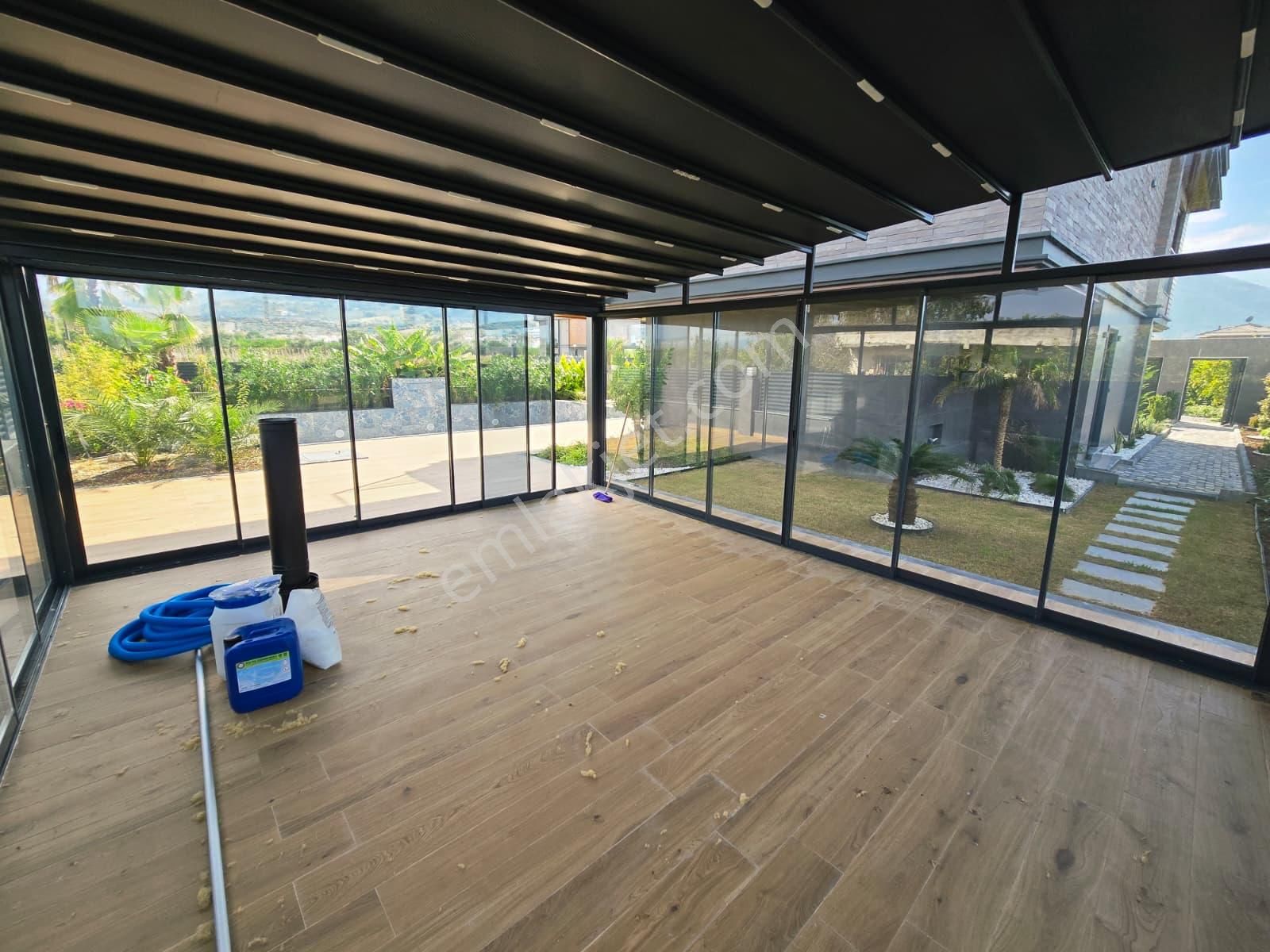 Aclass'dan Guzelcamlıda Sahıle 700 M Mesafede Ultra Lüx-modern Mımarısı Ile Tamamı Mustakıl Vılla - Görsel 8