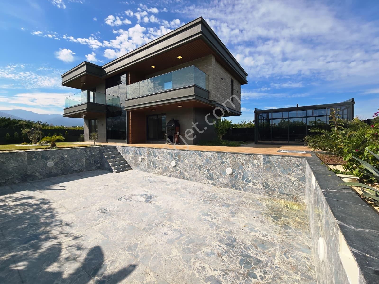 Aclass'dan Guzelcamlıda Sahıle 700 M Mesafede Ultra Lüx-modern Mımarısı Ile Tamamı Mustakıl Vılla - Görsel 7