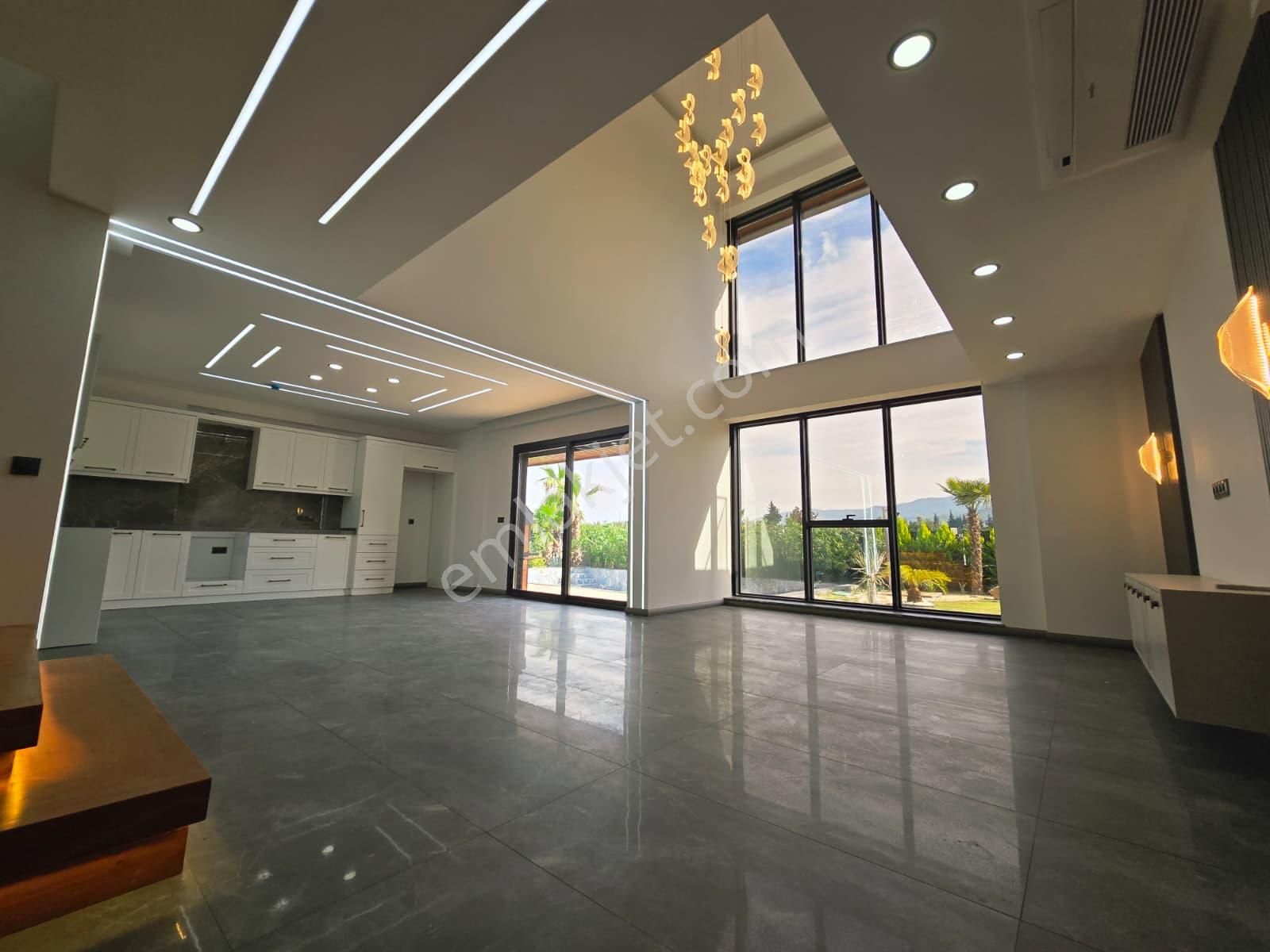 Aclass'dan Guzelcamlıda Sahıle 700 M Mesafede Ultra Lüx-modern Mımarısı Ile Tamamı Mustakıl Vılla - Görsel 13