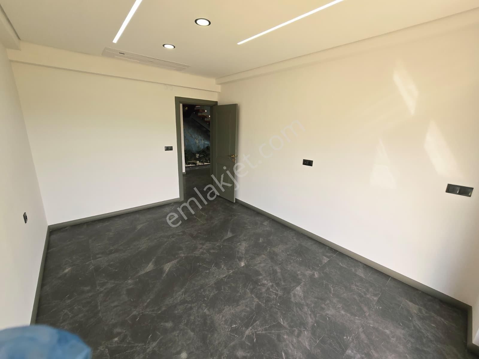 Aclass'dan Guzelcamlıda Sahıle 700 M Mesafede Ultra Lüx-modern Mımarısı Ile Tamamı Mustakıl Vılla - Görsel 20