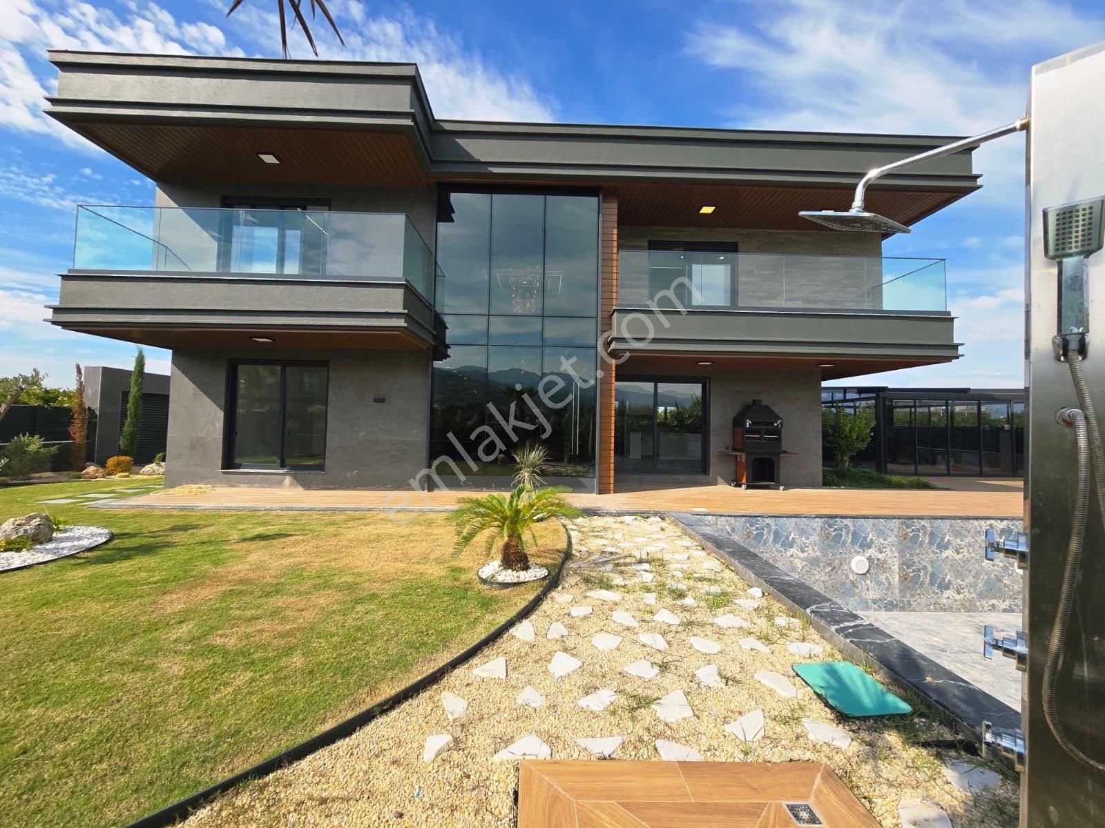 Aclass'dan Guzelcamlıda Sahıle 700 M Mesafede Ultra Lüx-modern Mımarısı Ile Tamamı Mustakıl Vılla - Görsel 5