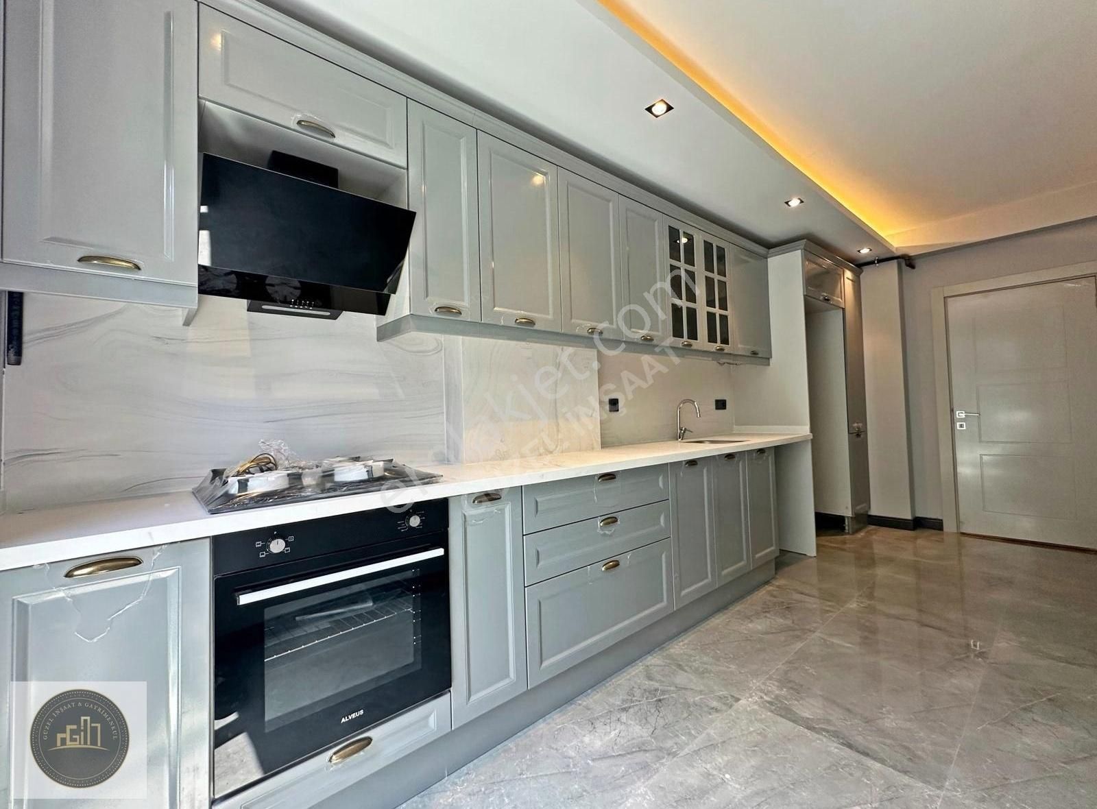 Güzel İnşaat Beylikdüzü'nde Güvenlikli Otoparklı Sıfır Projede Lüx 3+1fırsat !! - Görsel 13