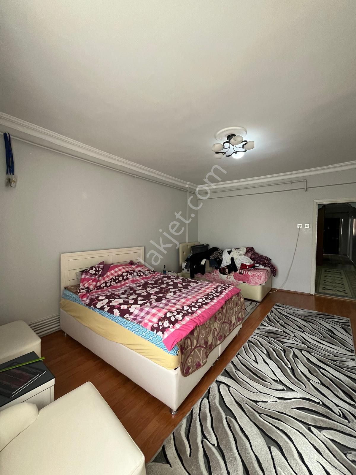 Uca'dan Şehir Merkezin De Satılık Daire! - Görsel 7