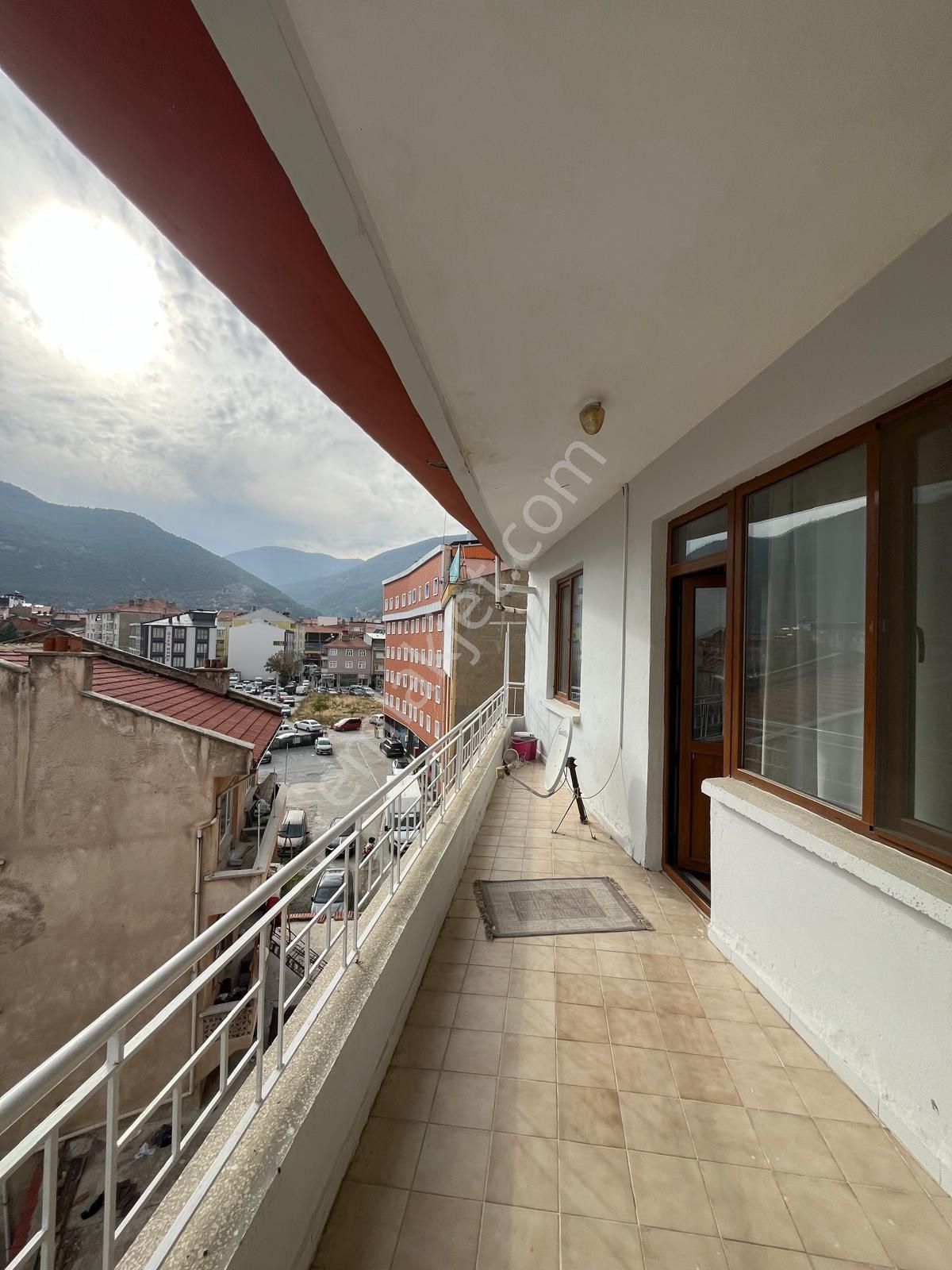 Uca'dan Şehir Merkezin De Satılık Daire! - Görsel 11