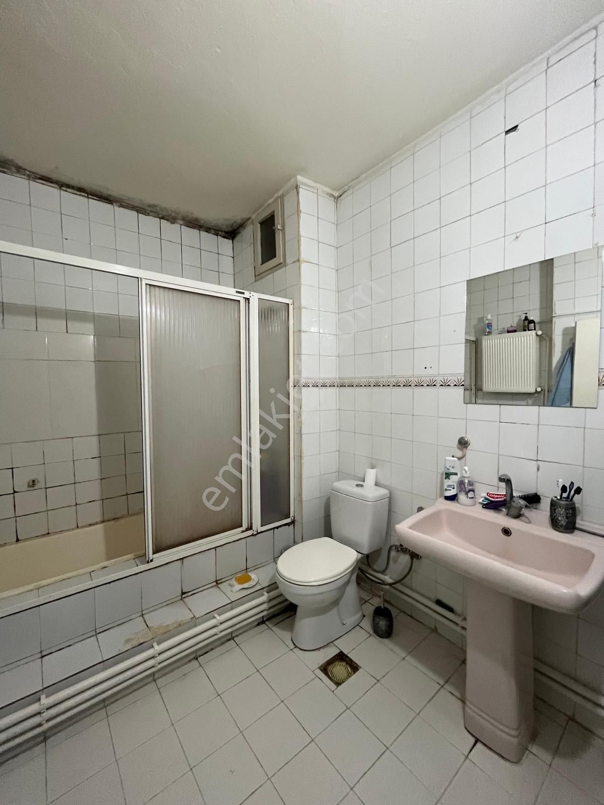 Uca'dan Şehir Merkezin De Satılık Daire! - Görsel 13