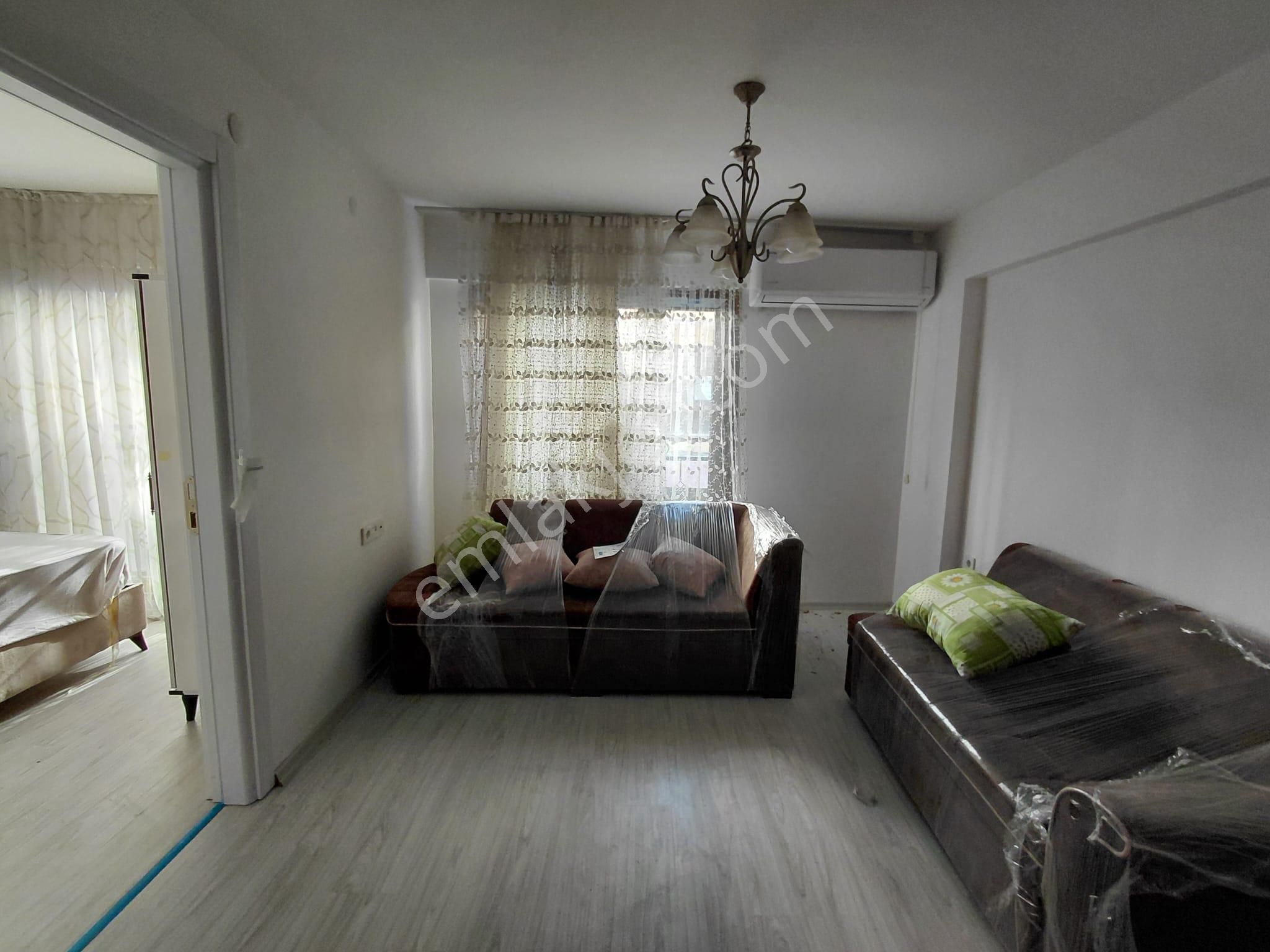 Bornova Atatürk Mahallesinde 1+1 İkiadet Full Eşyalı Klimalı Kiralık Daire Yeni Bina - Görsel 22