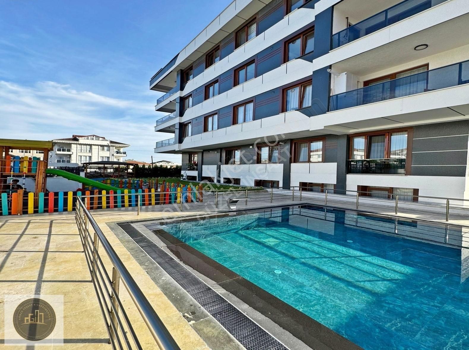 Güzel İnşaat'tan Havuzlu Güvenlikli Site İçerisinde Fırsat 2+1 Daire !!