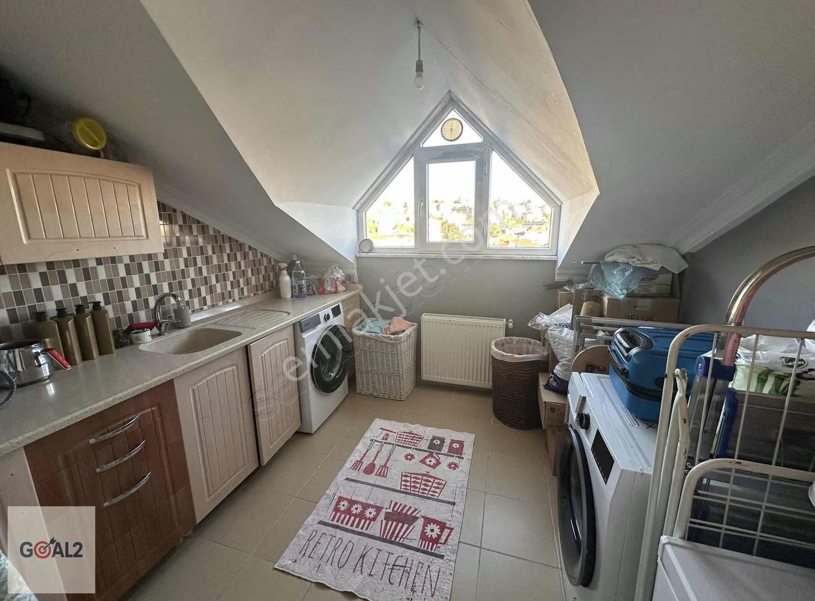 Gürpınar Merkezde Deniz Manzaralı 5+2 Dubleks Satılık Daire - Görsel 10