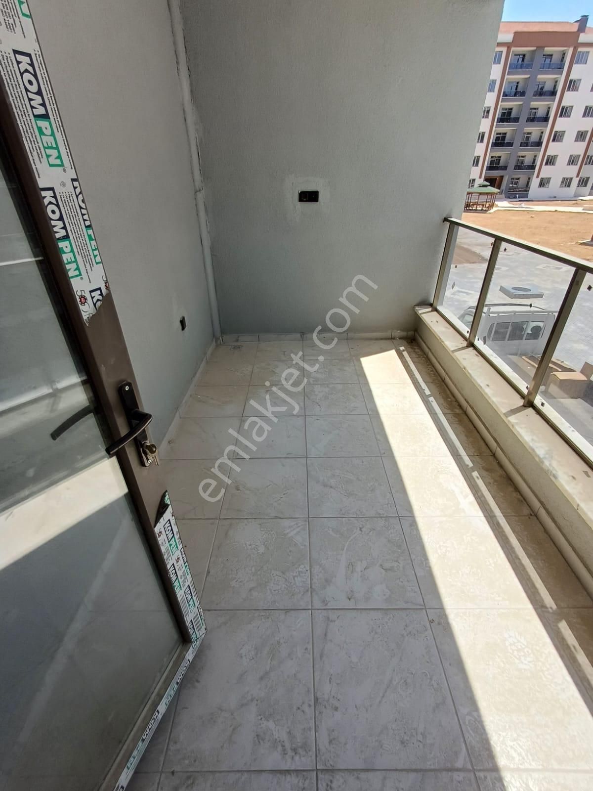 Emrah Çiftci'den Meram Yenişehir Mah. Gazze Cad.yanı Satılık 3+1 Arakat Ultra Lüks Daire - Görsel 14