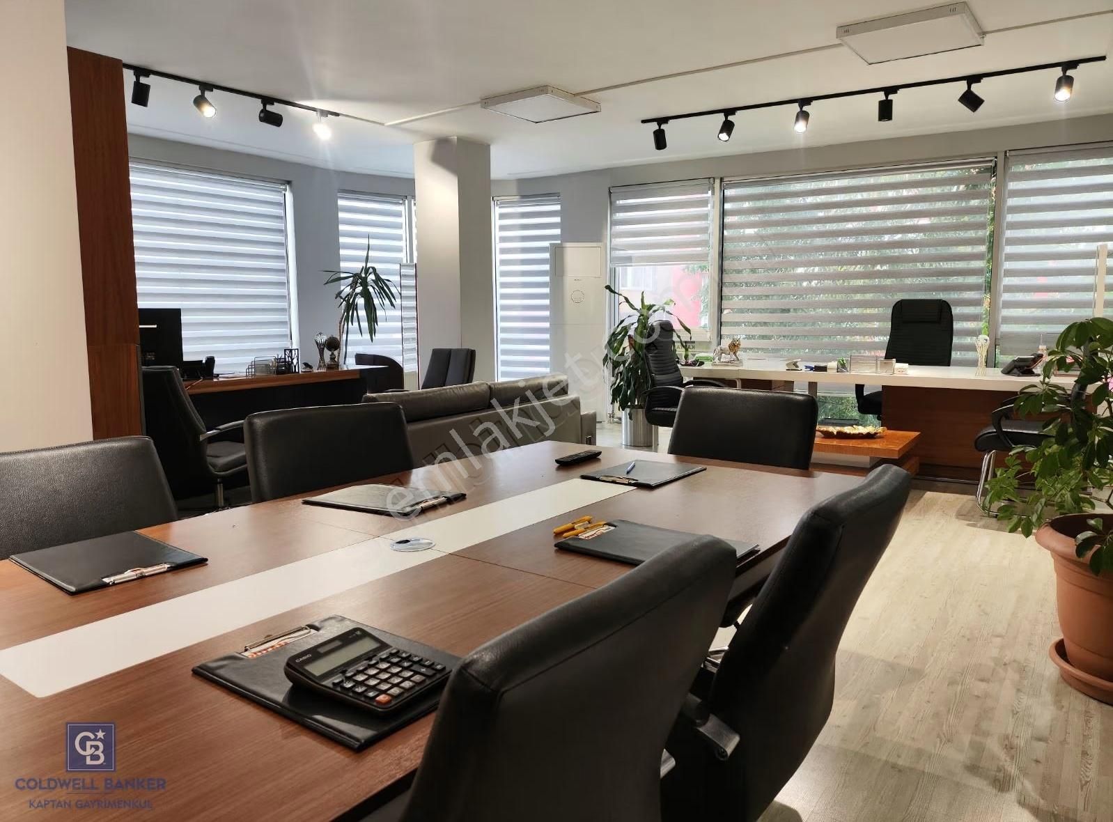Sancaktepe Demokrasi Caddesin'de 3+1 Kiralık Ofis Katı - Görsel 21