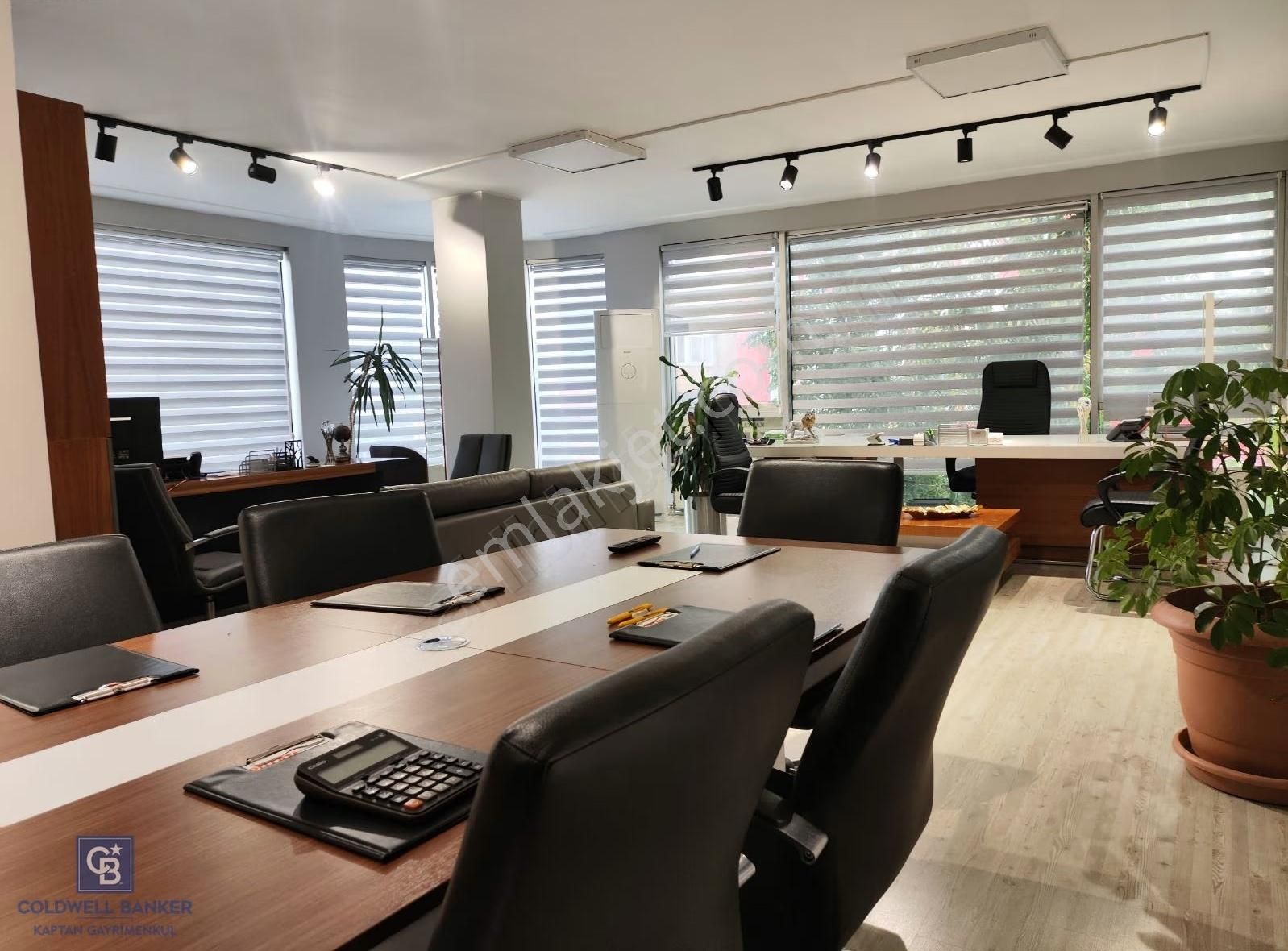 Sancaktepe Demokrasi Caddesin'de 3+1 Kiralık Ofis Katı - Görsel 8