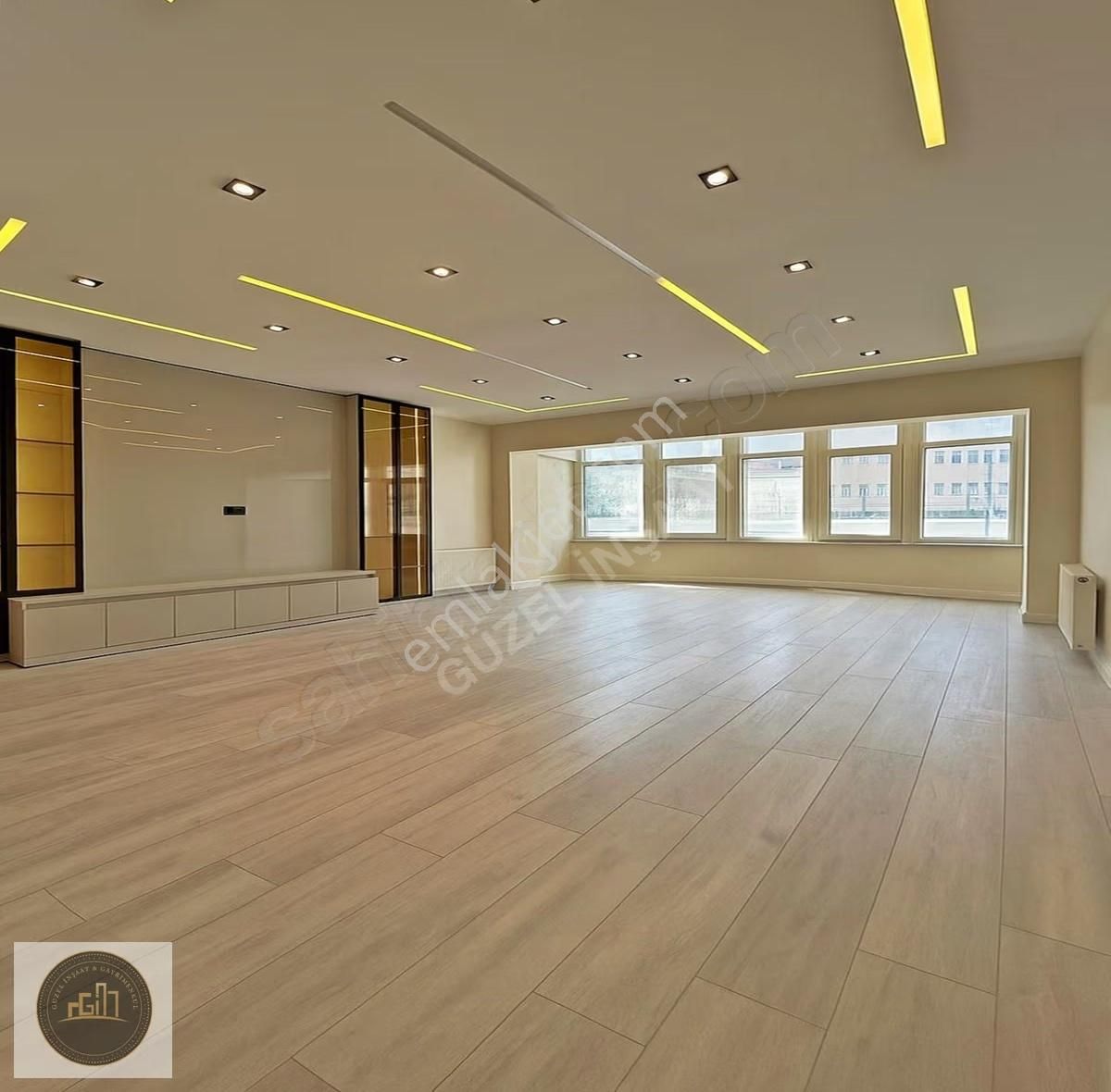 Adnan Kahveci Merkezi Lokasyon'da Site İçi Geniş M2 Arakat 3+1 !!