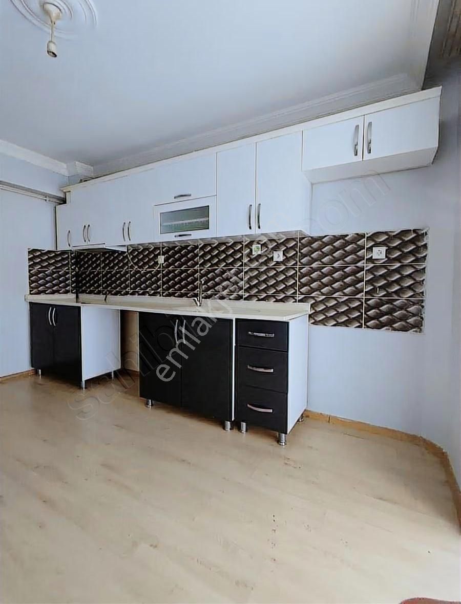 Ysf Emlak Dan Satılık 2+1 Fırsat Daire 100 M2 - Görsel 8