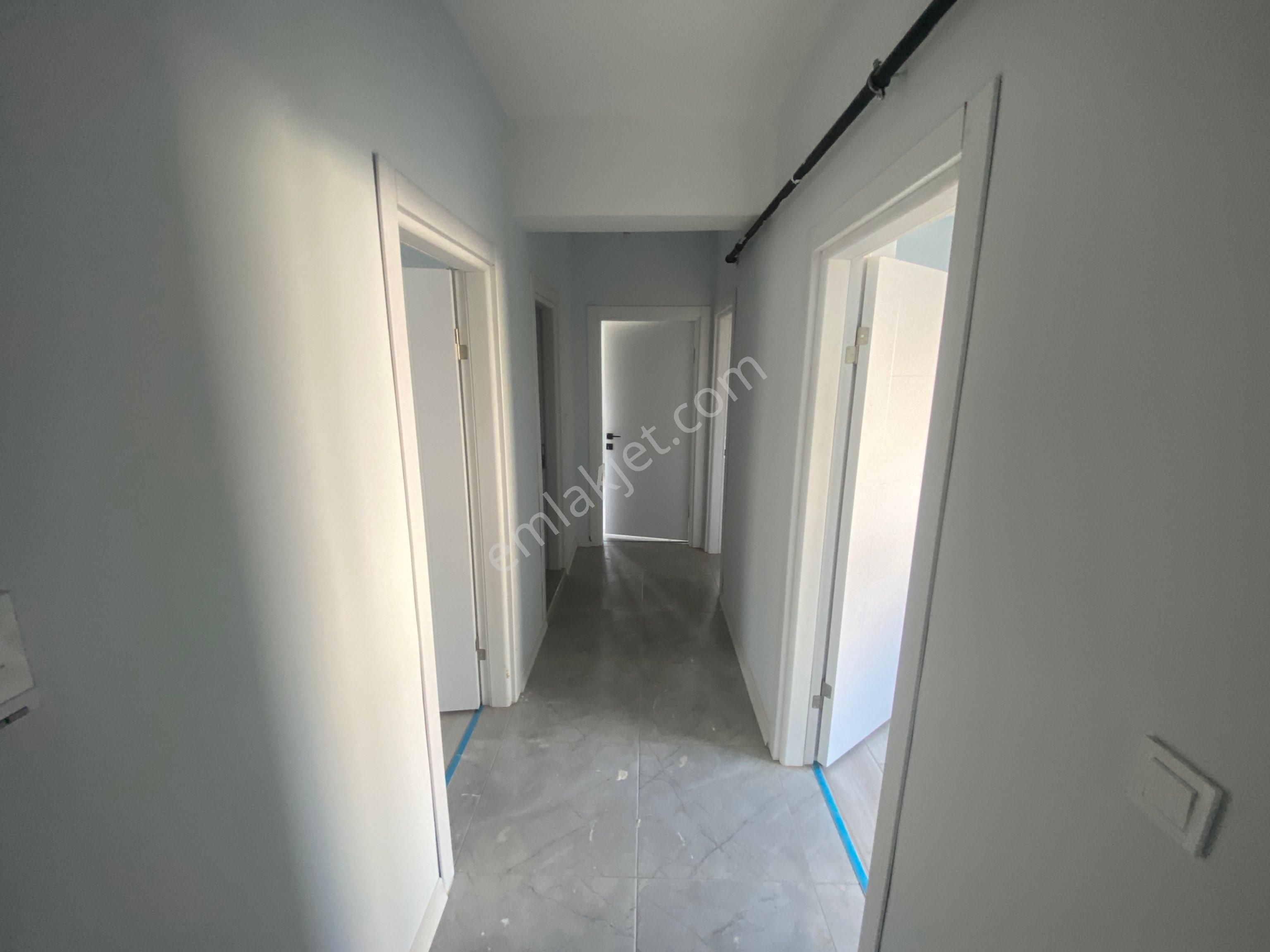 Uğur Emlaktan Bağlık Mah 2+1 Yüksek Giriş