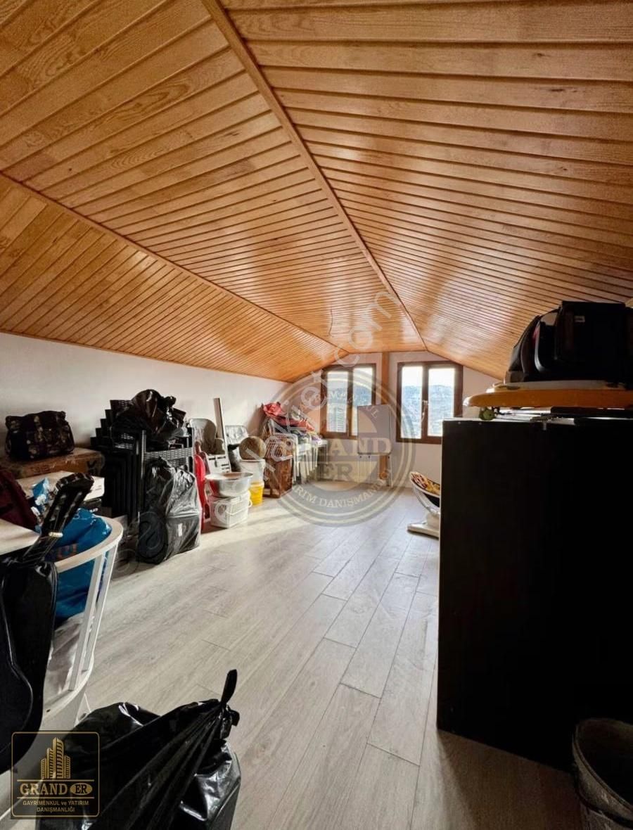 Mersin Toroslar Ayvagediği Mah.5+1 Satılık Villa Bahçeli - Görsel 32