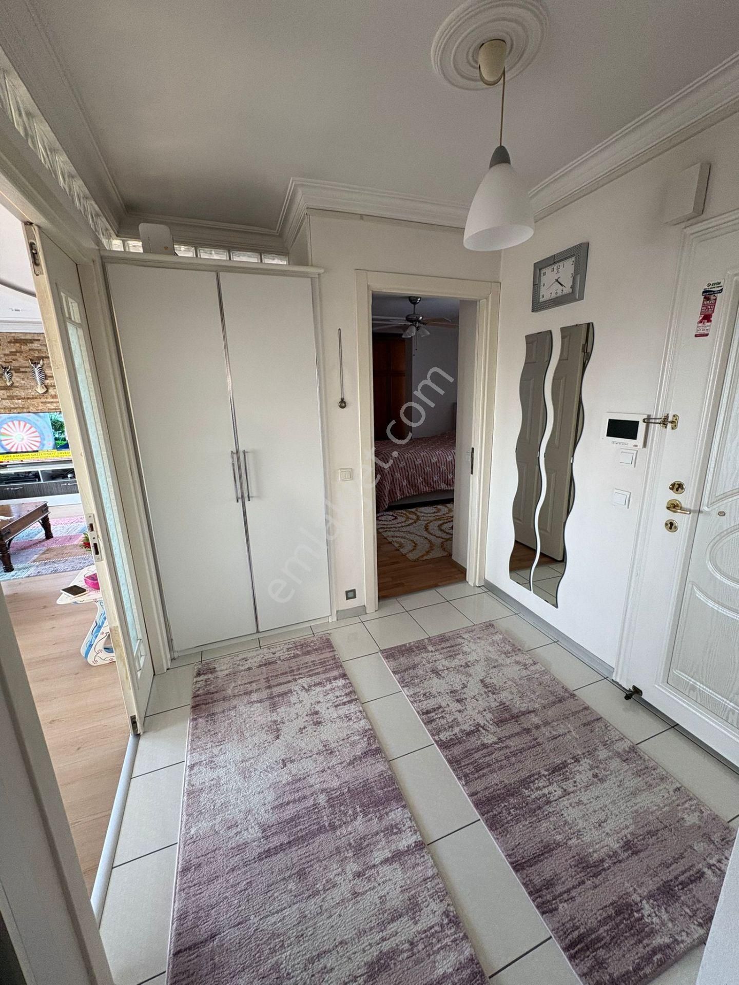 Turpa Oksijen’den Adnan Süvari Mahallesi’nde Deniz Manzaralı 4+1 Daire - Görsel 23