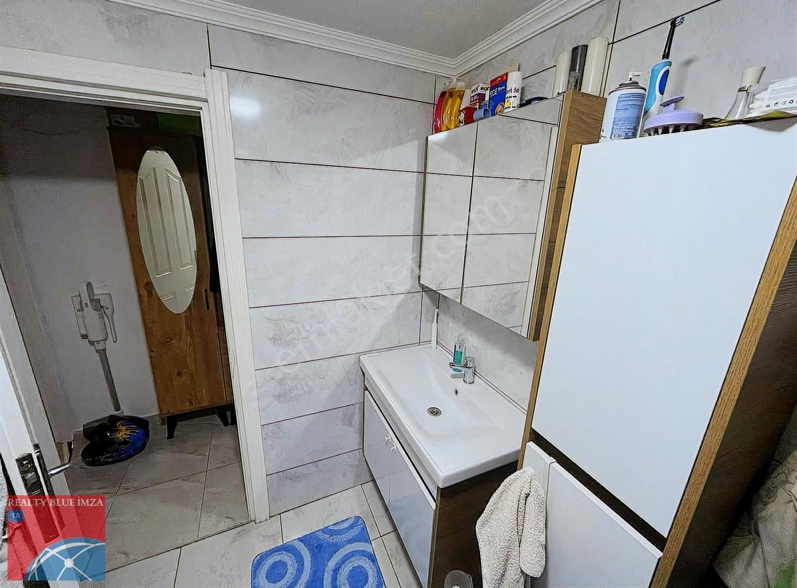 Çekmeköy Metro Durağı Yakını 2+1 Satılık Bahçe Katı - Görsel 2