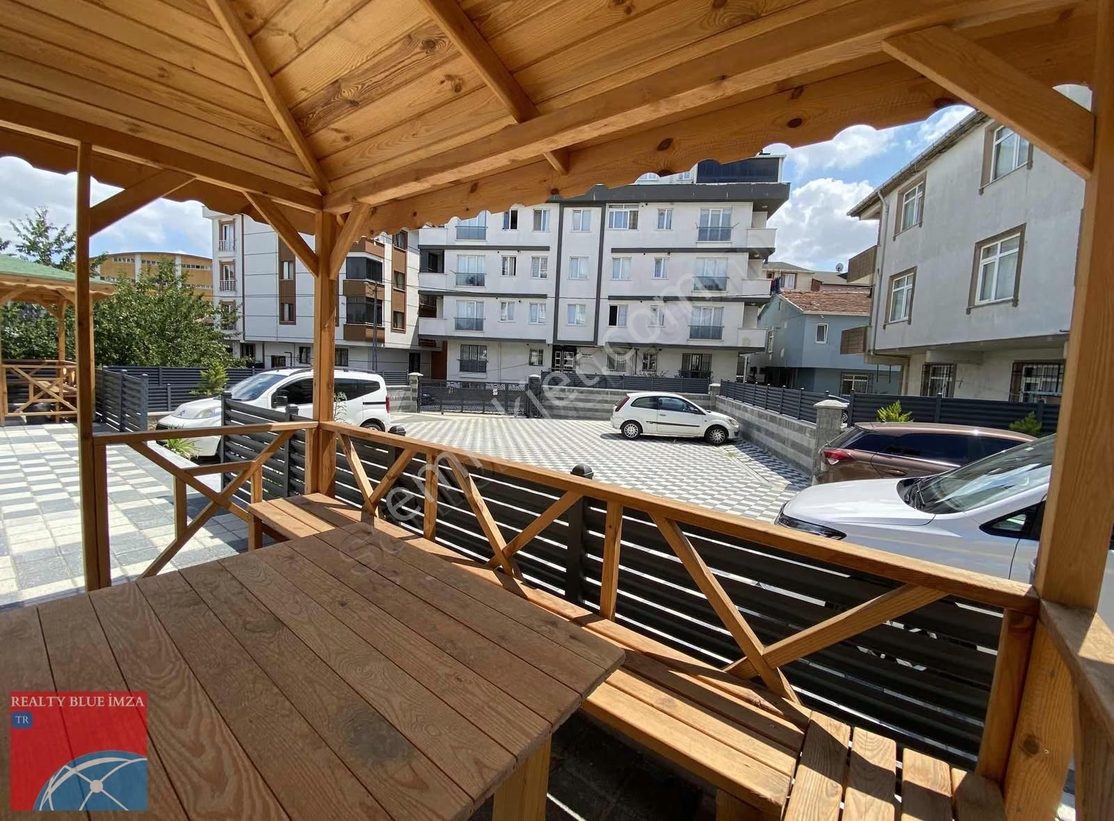 Yenidoğan'da Site İçi Yerden Isıtmalı Lüx Arakat 2+1 Kiralık - Görsel 13