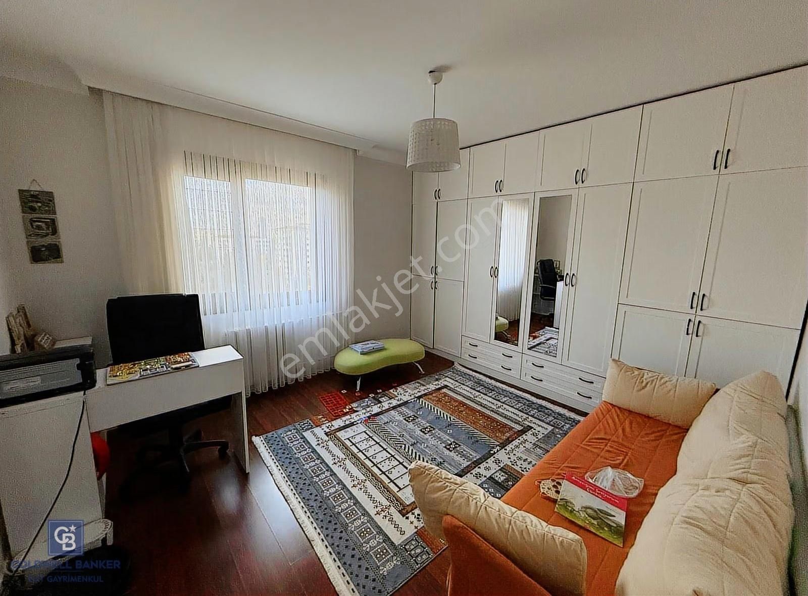Çankaya Çiğdem Mahallesi Gökkuşağı Sitesinde 4+1 Kiralık Daire - Görsel 11