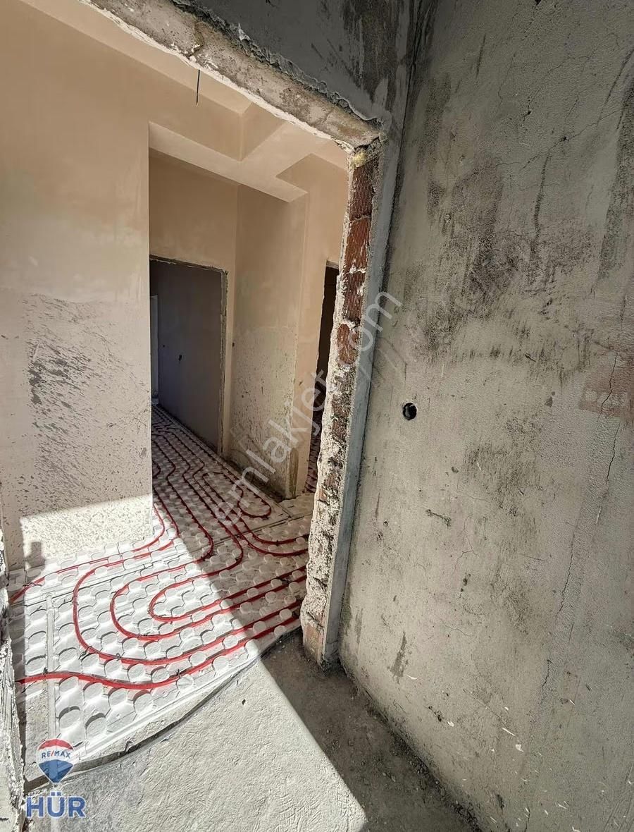 Ömer İnan Remax Hür 3+1 Satılık Neviyede Sıfır Daire - Görsel 7