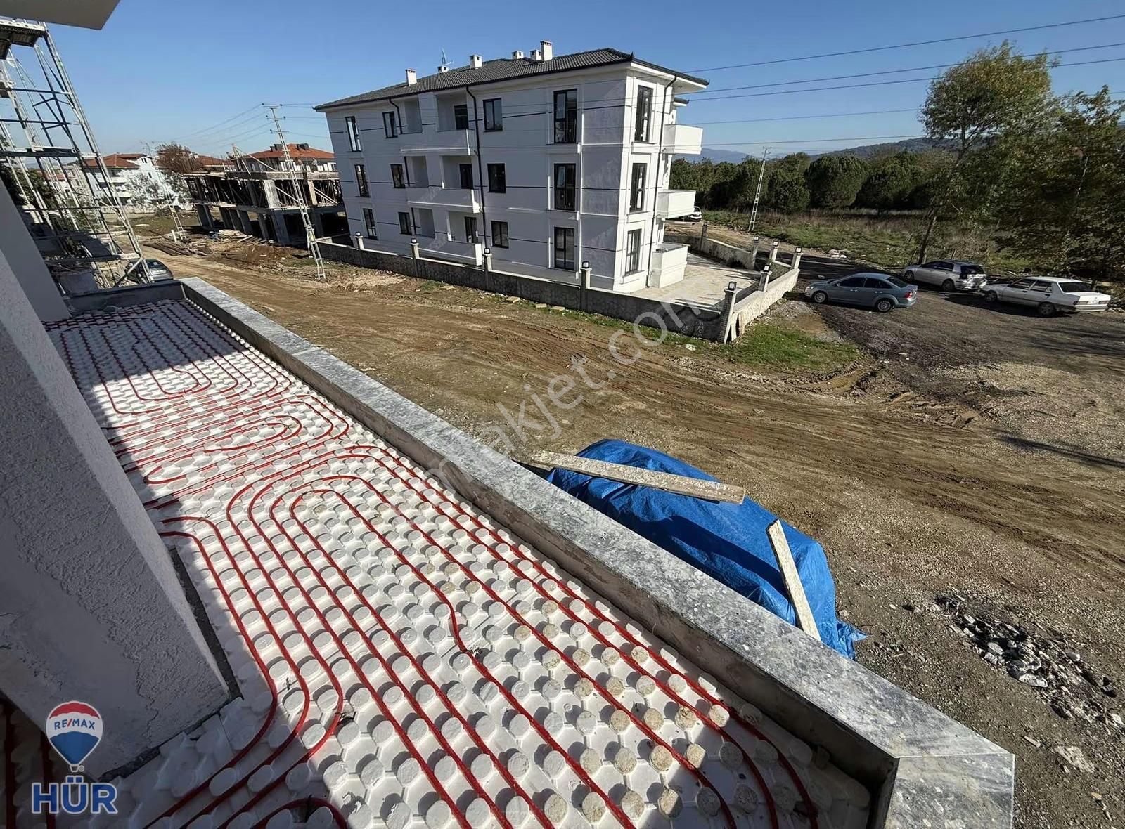 Ömer İnan Remax Hür 3+1 Satılık Neviyede Sıfır Daire - Görsel 6