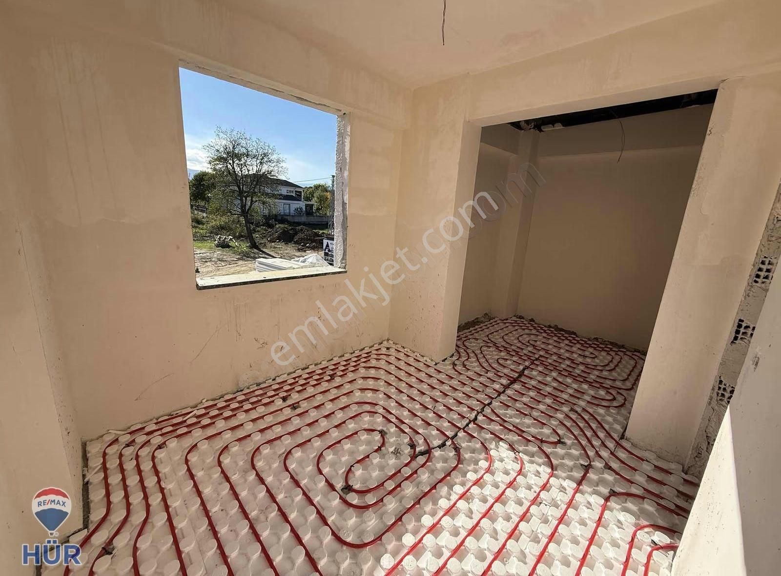 Ömer İnan Remax Hür 3+1 Satılık Neviyede Sıfır Daire - Görsel 12