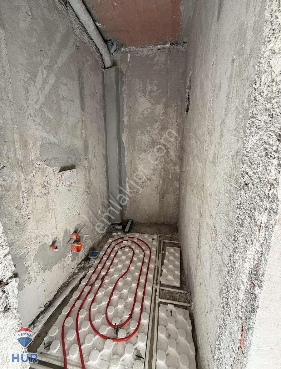 Ömer İnan Remax Hür 3+1 Satılık Neviyede Sıfır Daire - Görsel 4