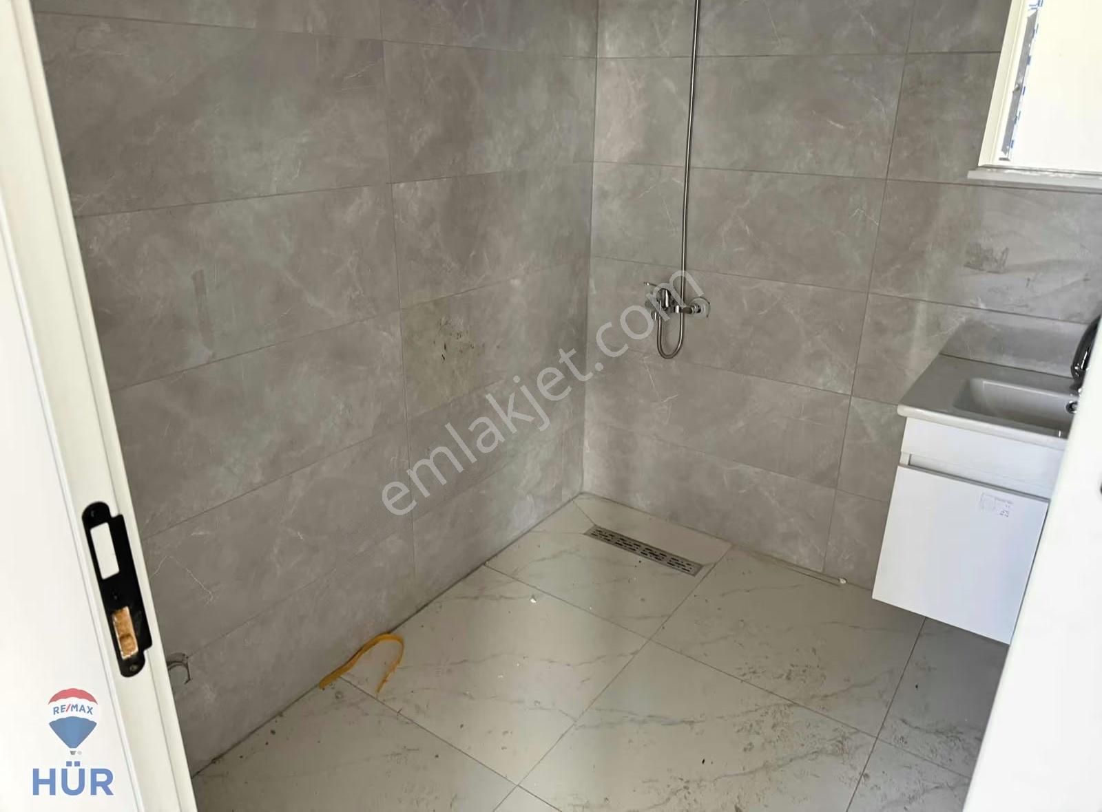 Ömer İnan Remax Hür 3+1 Satılık Sıfır Daire - Görsel 12