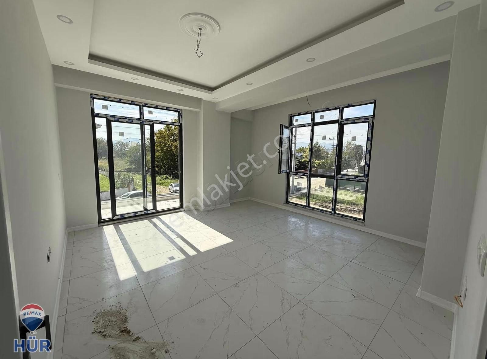 Ömer İnan Remax Hür 3+1 Satılık Sıfır Daire - Görsel 15