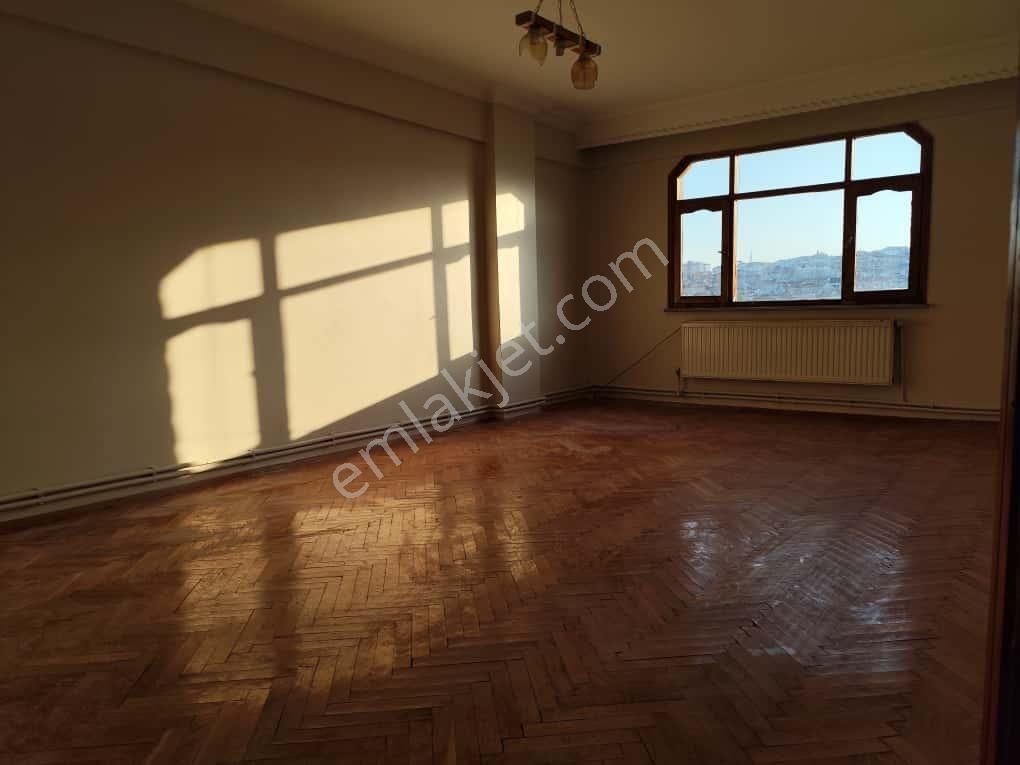Menderes Metroya 10 Dk Yürüme Mesafesinde 3+1 Kiralık Daire - Görsel 19