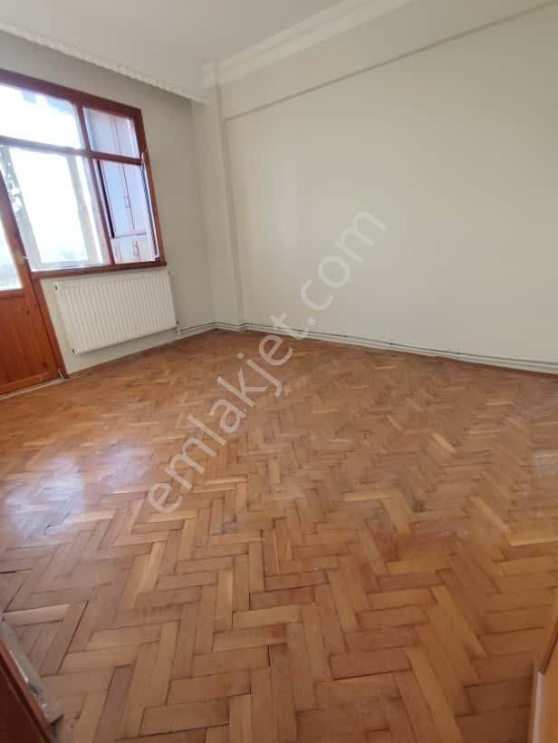 Menderes Metroya 10 Dk Yürüme Mesafesinde 3+1 Kiralık Daire - Görsel 16