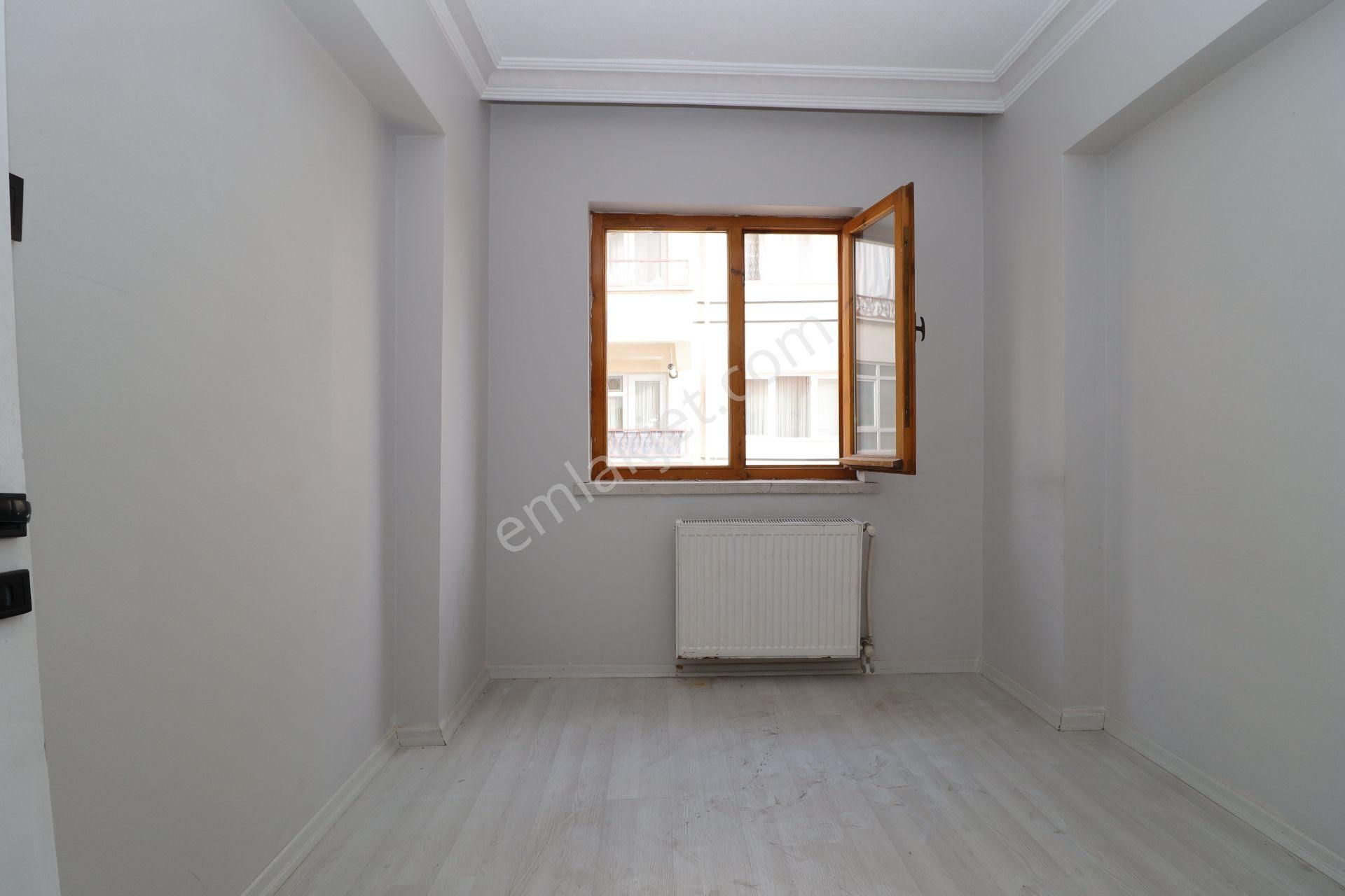 Elvankent Atakent'te 14.cadde Cepheli 3+1 Kiralık Büro&ofis - Görsel 13