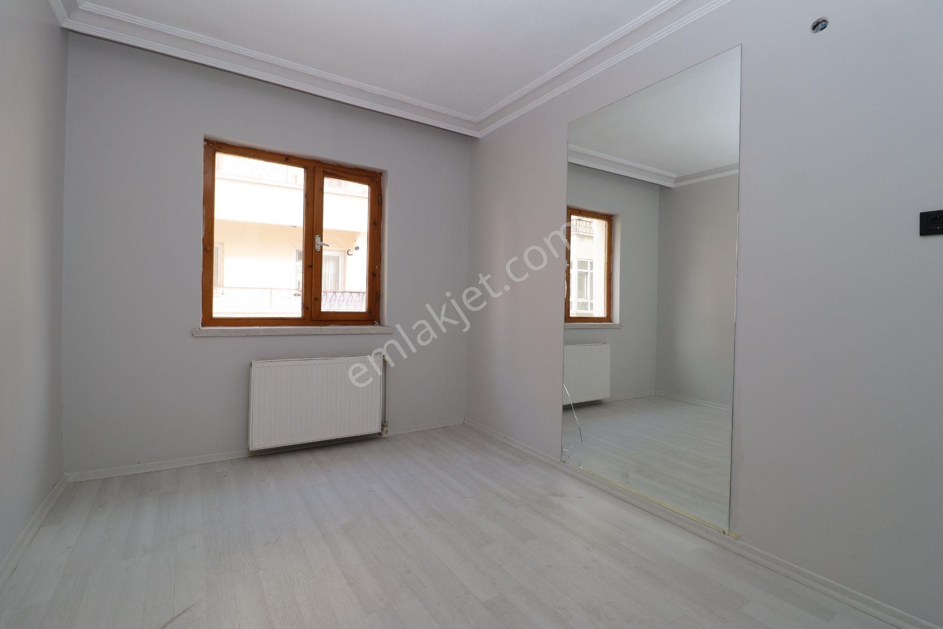Elvankent Atakent'te 14.cadde Cepheli 3+1 Kiralık Büro&ofis - Görsel 16