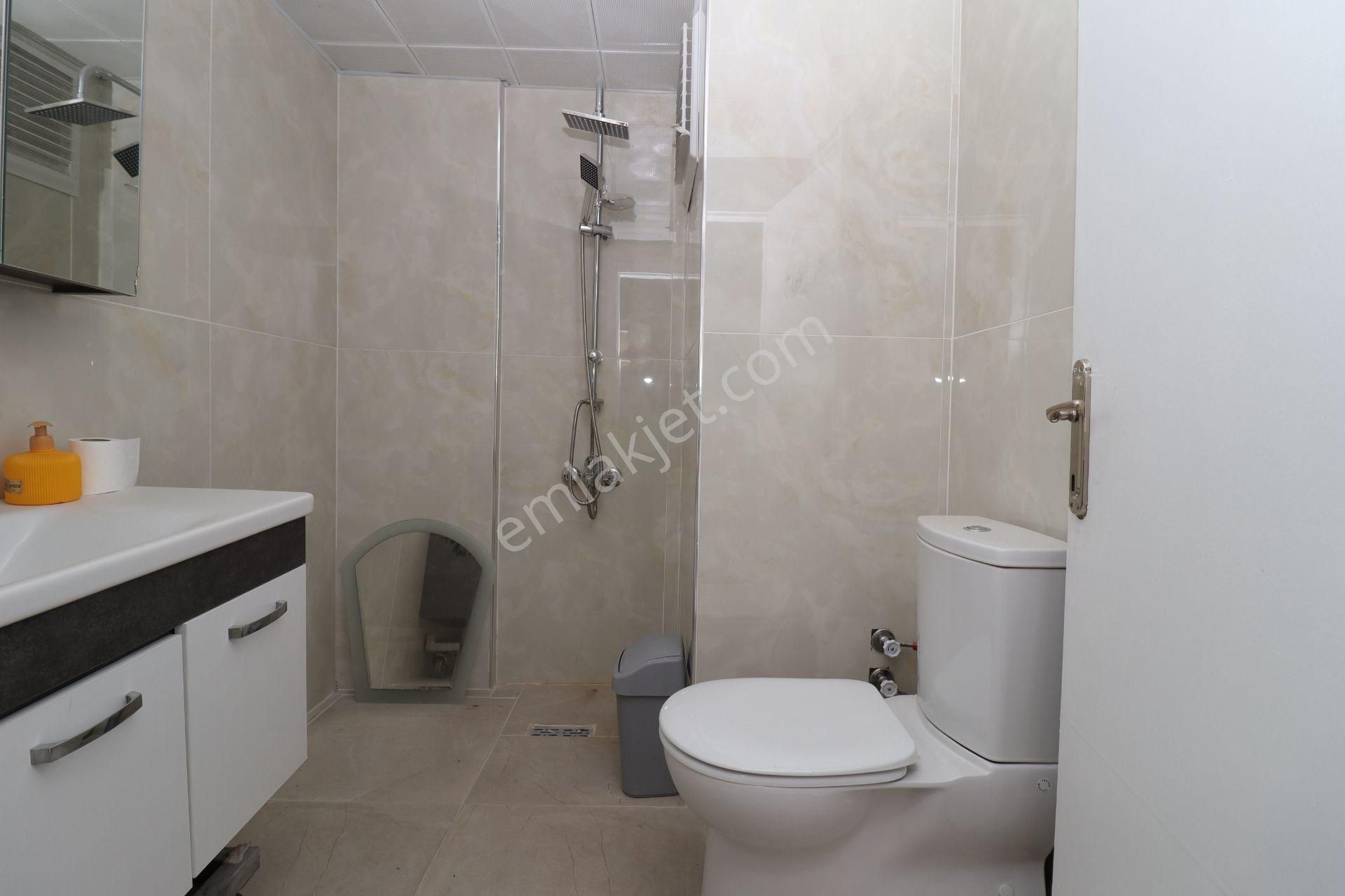 Elvankent Atakent'te 14.cadde Cepheli 3+1 Kiralık Büro&ofis - Görsel 19