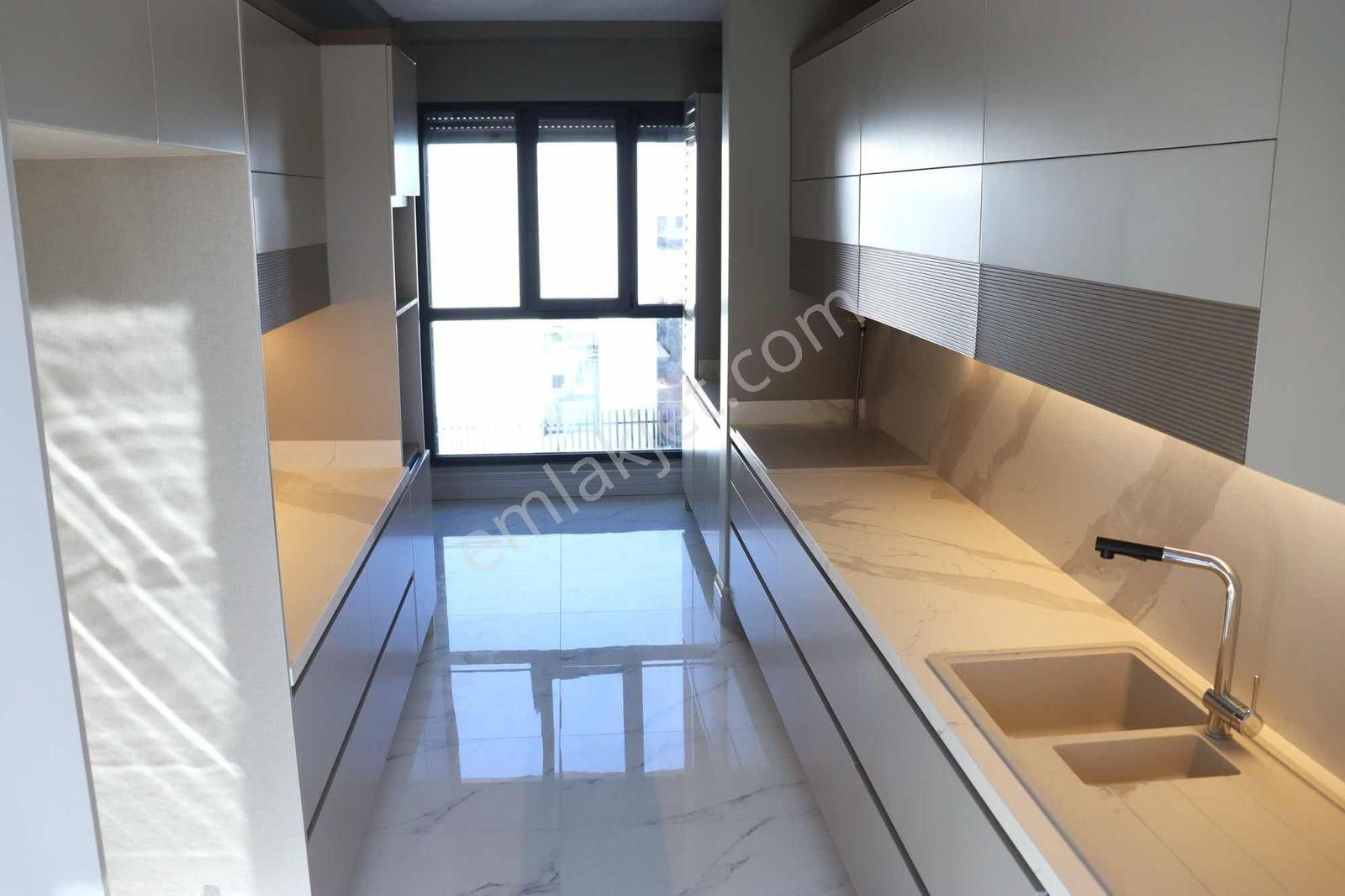 Gümüştepe'de Satılık 5+2 Villa - Görsel 28