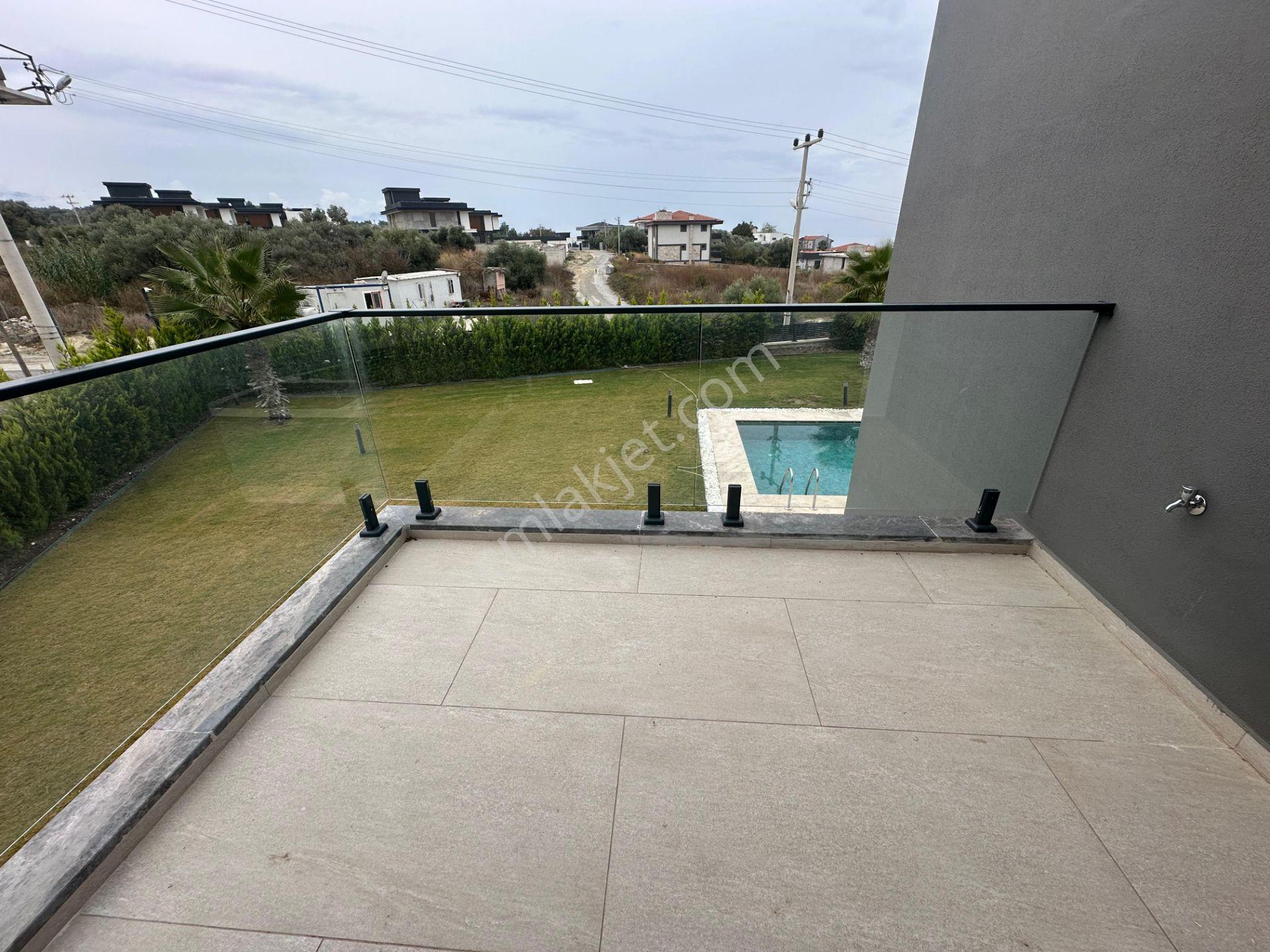 Kuşadası Karaova 1000 M2 Arsa Müstakil Parsel - Görsel 25