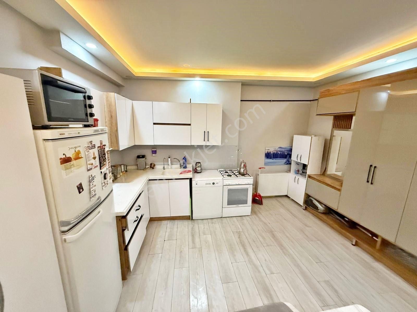 Bosna Cad Üzerinde Ultra Lüx Yapılı Her İşe Uygun Takasa Açık - Görsel 24